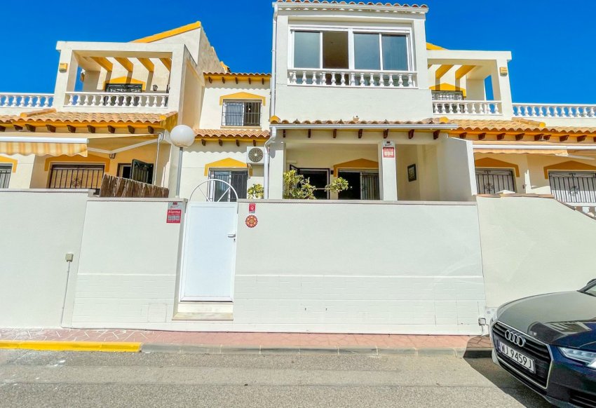 Resale - Townhouse -
Orihuela Costa - Los Altos *