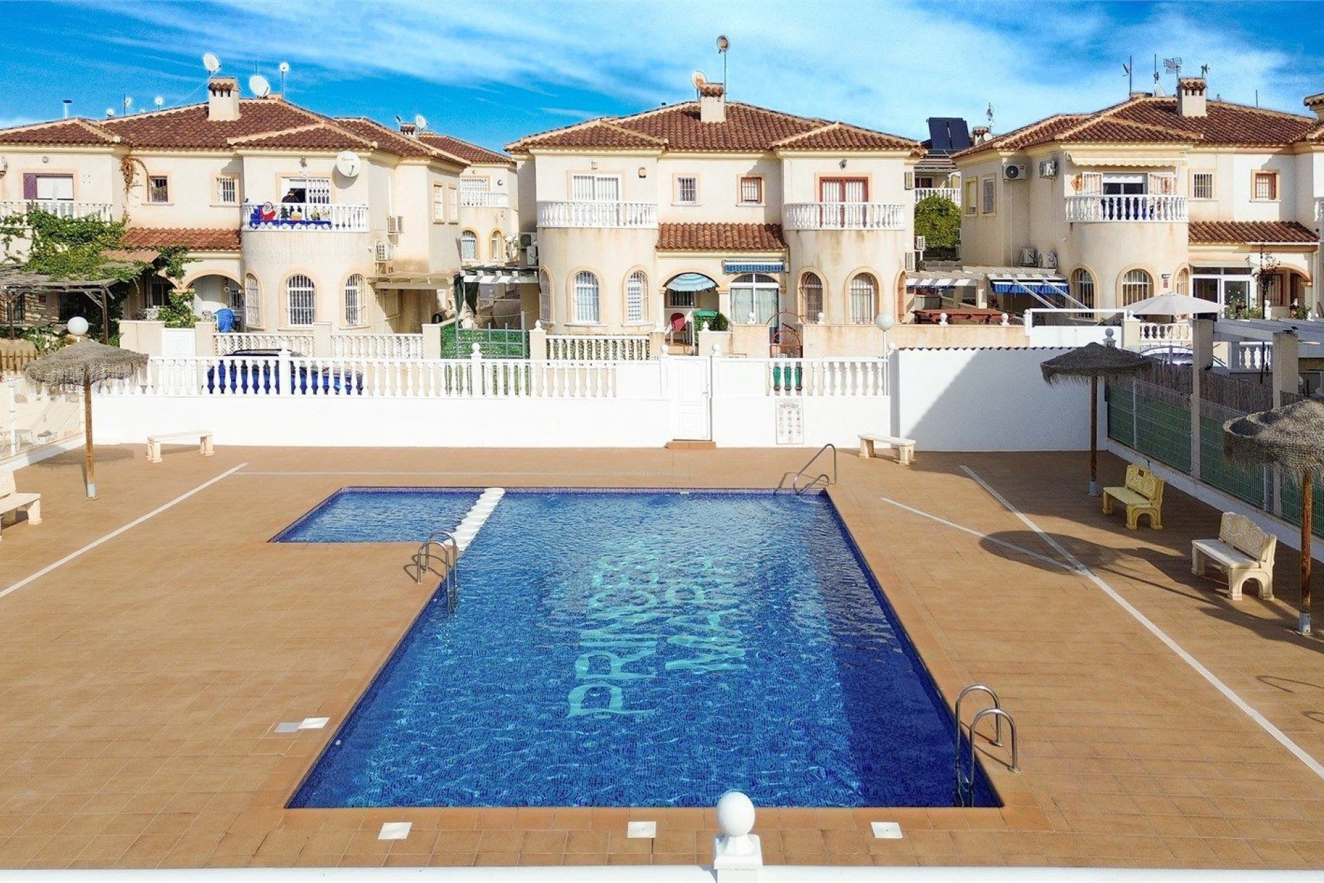 Resale - Townhouse -
Torrevieja - Nueva Torrevieja