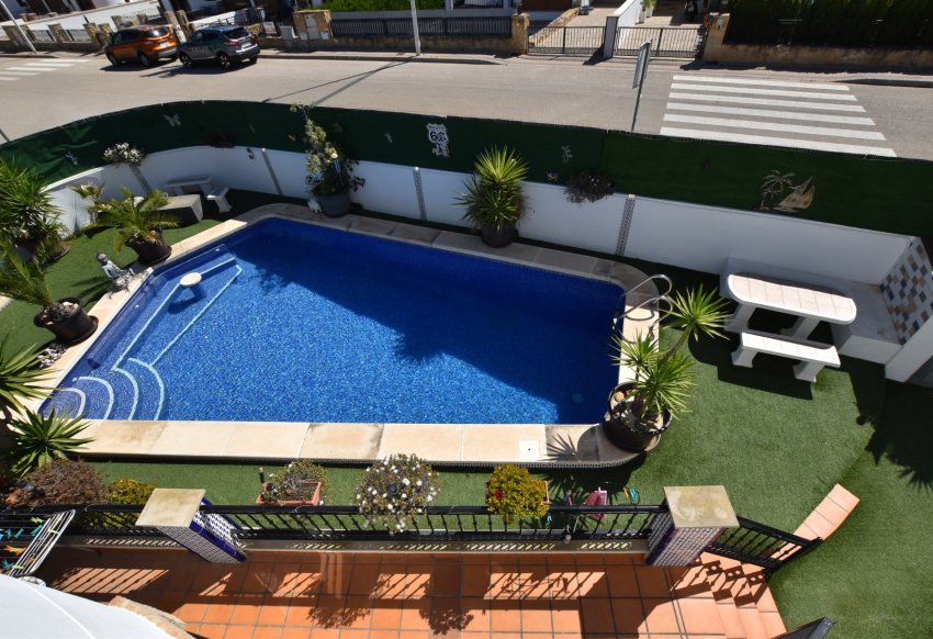 Resale - Villa -
Algorfa - La finca Golf