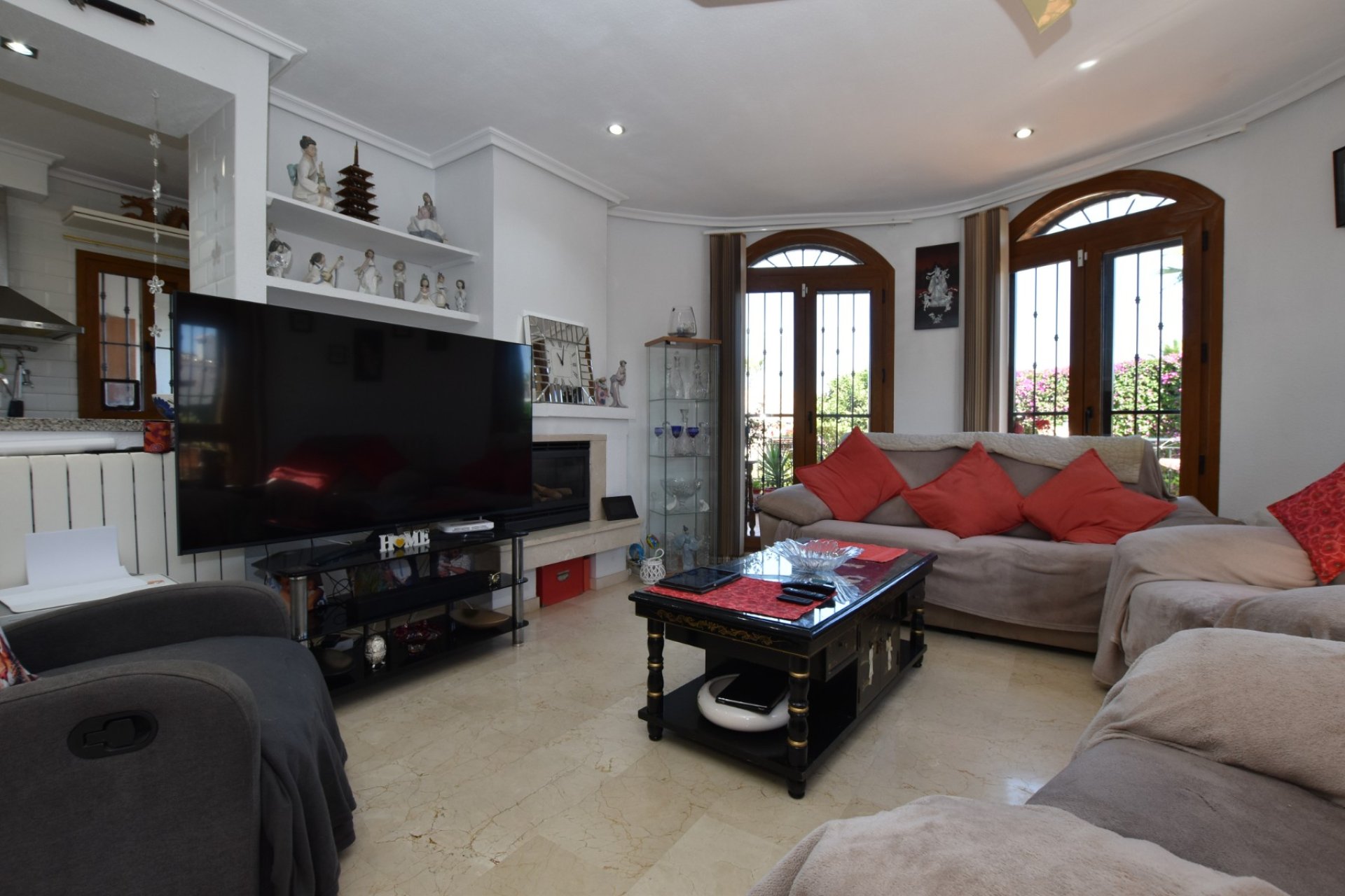 Resale - Villa -
Algorfa - La finca Golf