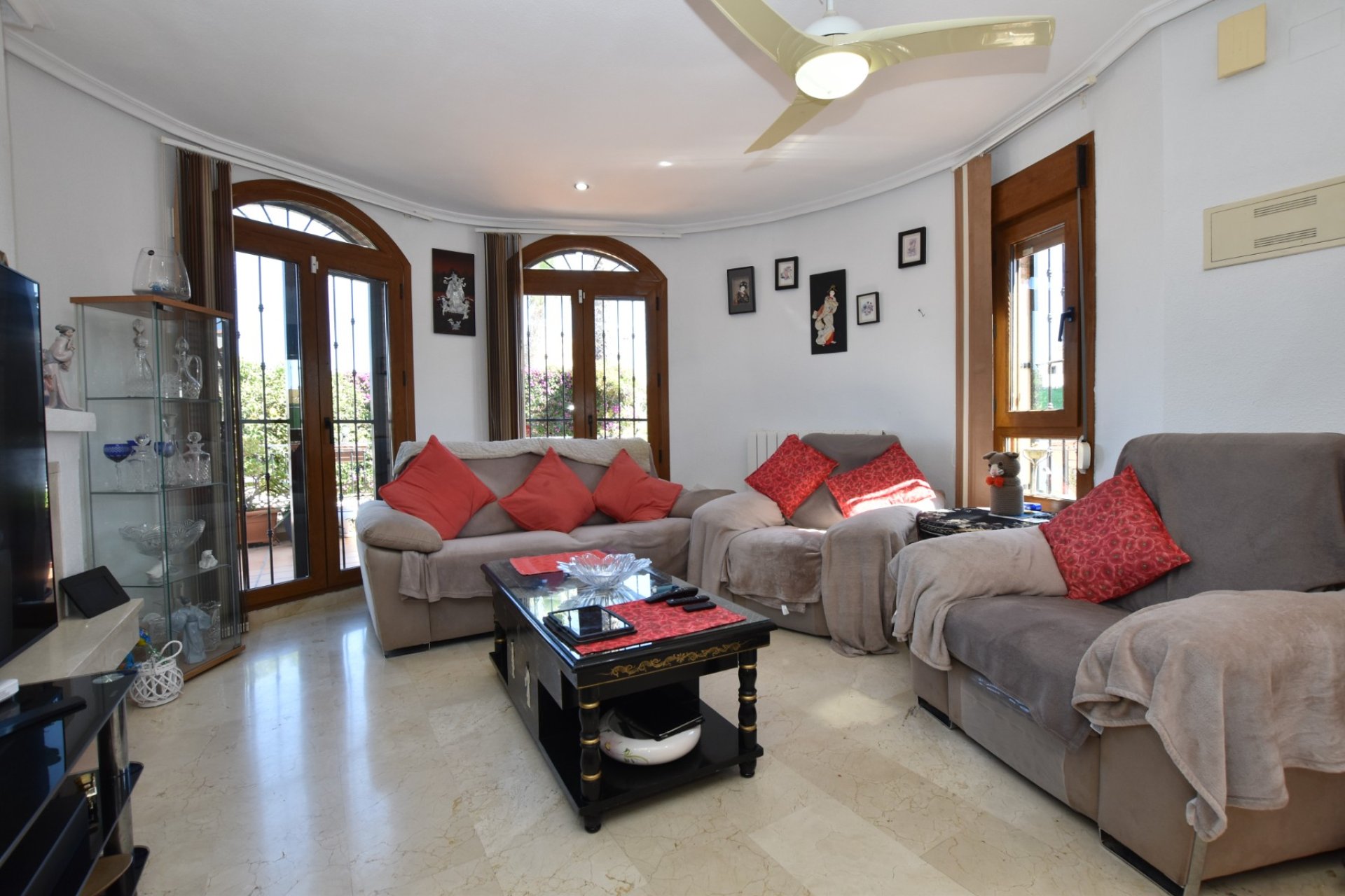 Resale - Villa -
Algorfa - La finca Golf