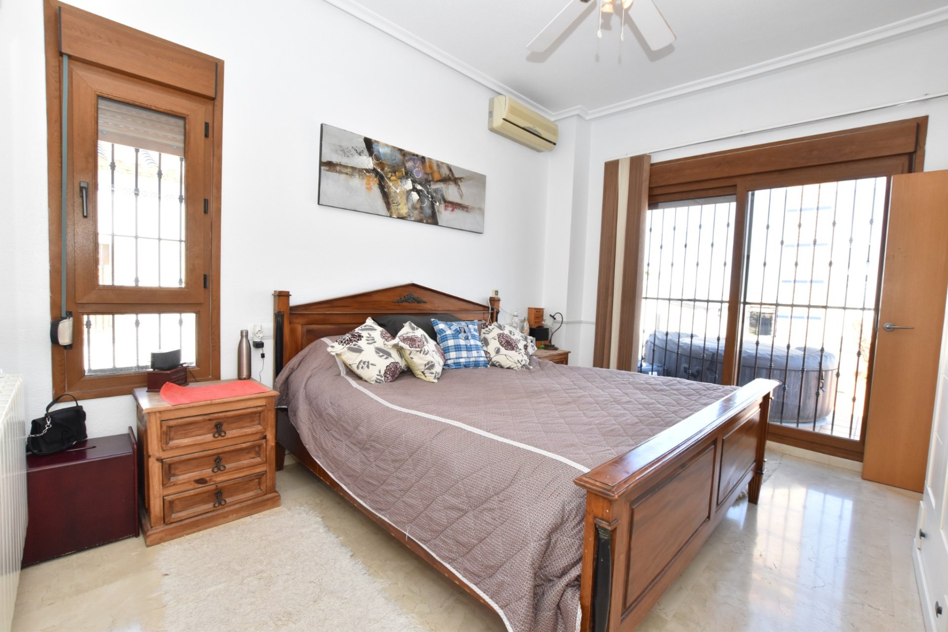Resale - Villa -
Algorfa - La finca Golf