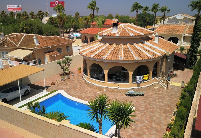 Resale - Villa -
Benijofar - Monte Azul