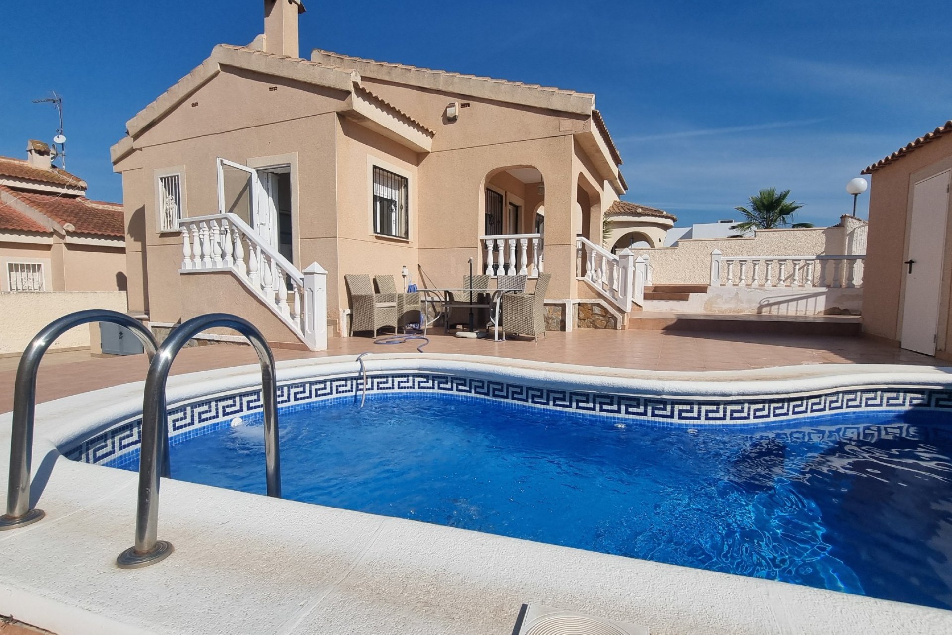 Resale - Villa -
Ciudad Quesada - Benimar