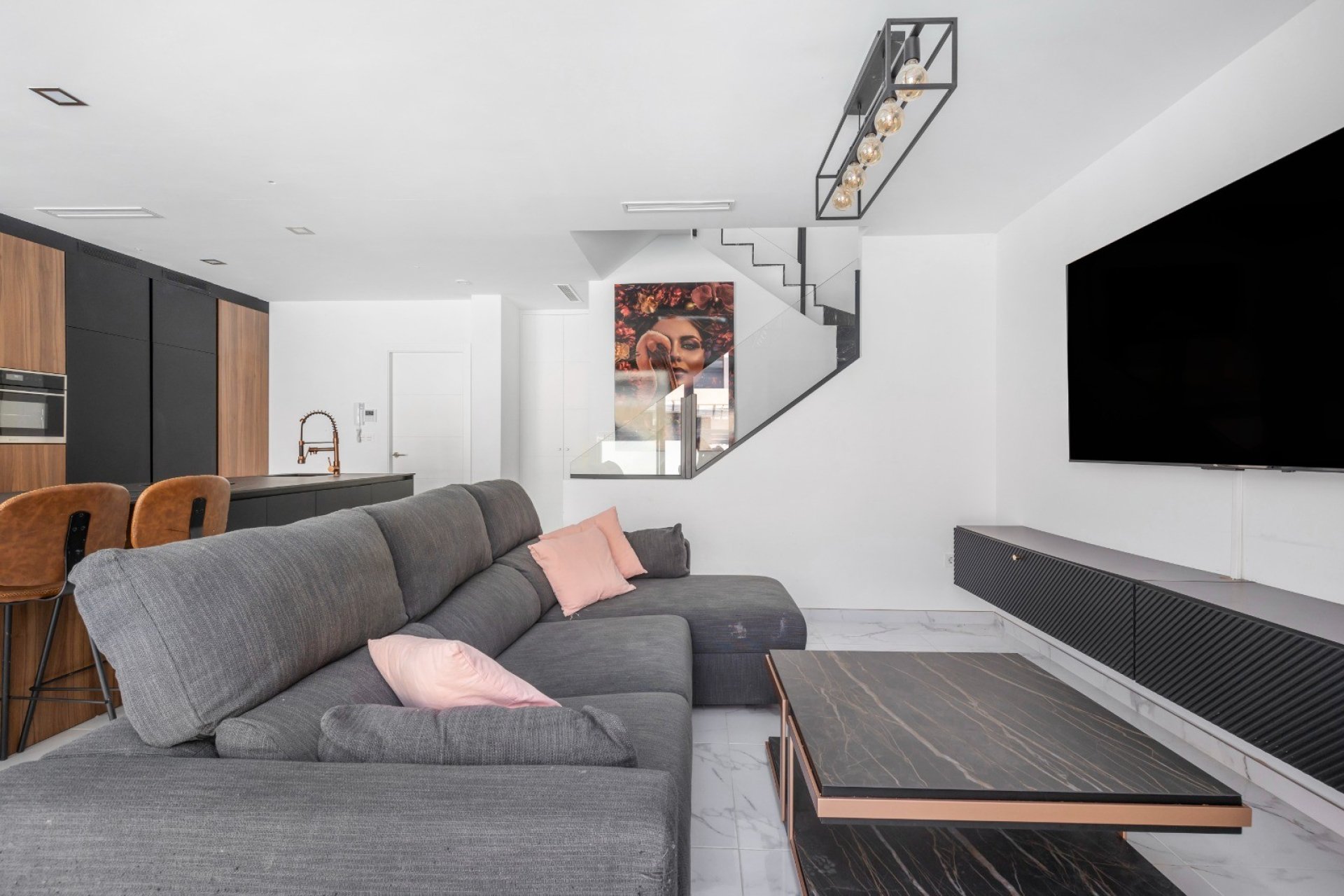 Resale - Villa -
Los Montesinos - La Herrada