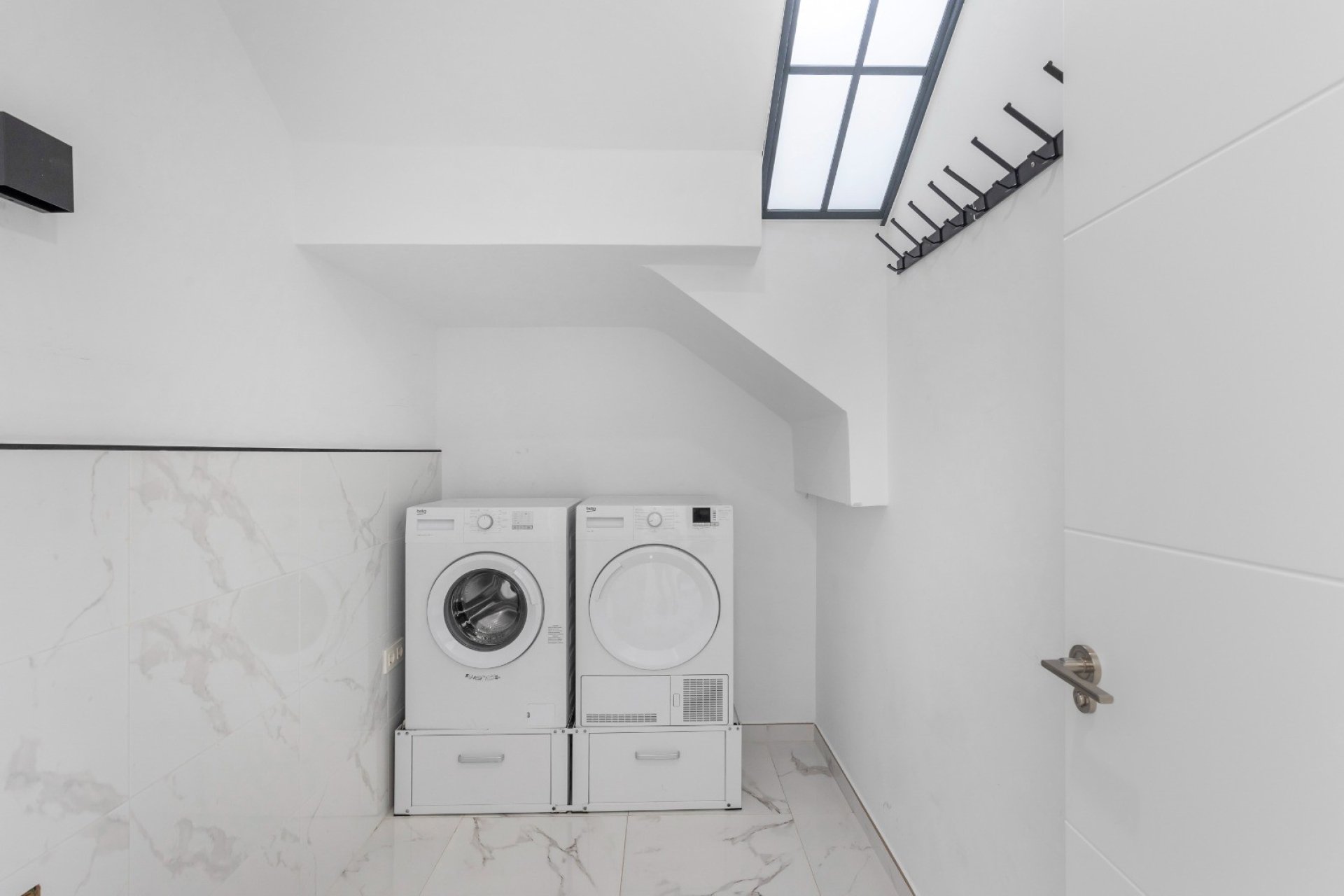 Resale - Villa -
Los Montesinos - La Herrada