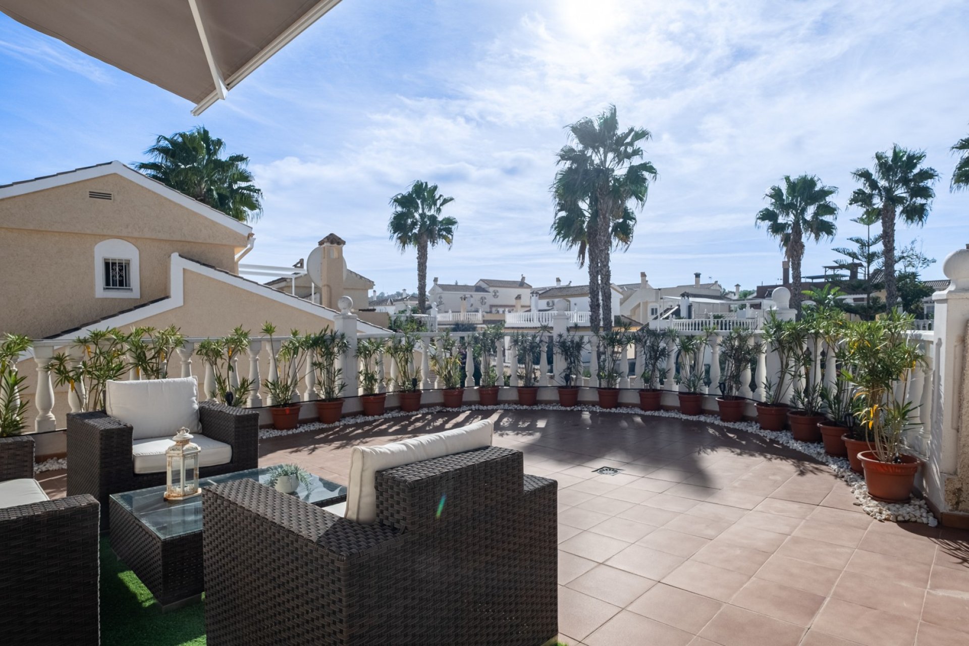 Resale - Villa -
Santa Pola - Gran Alacant
