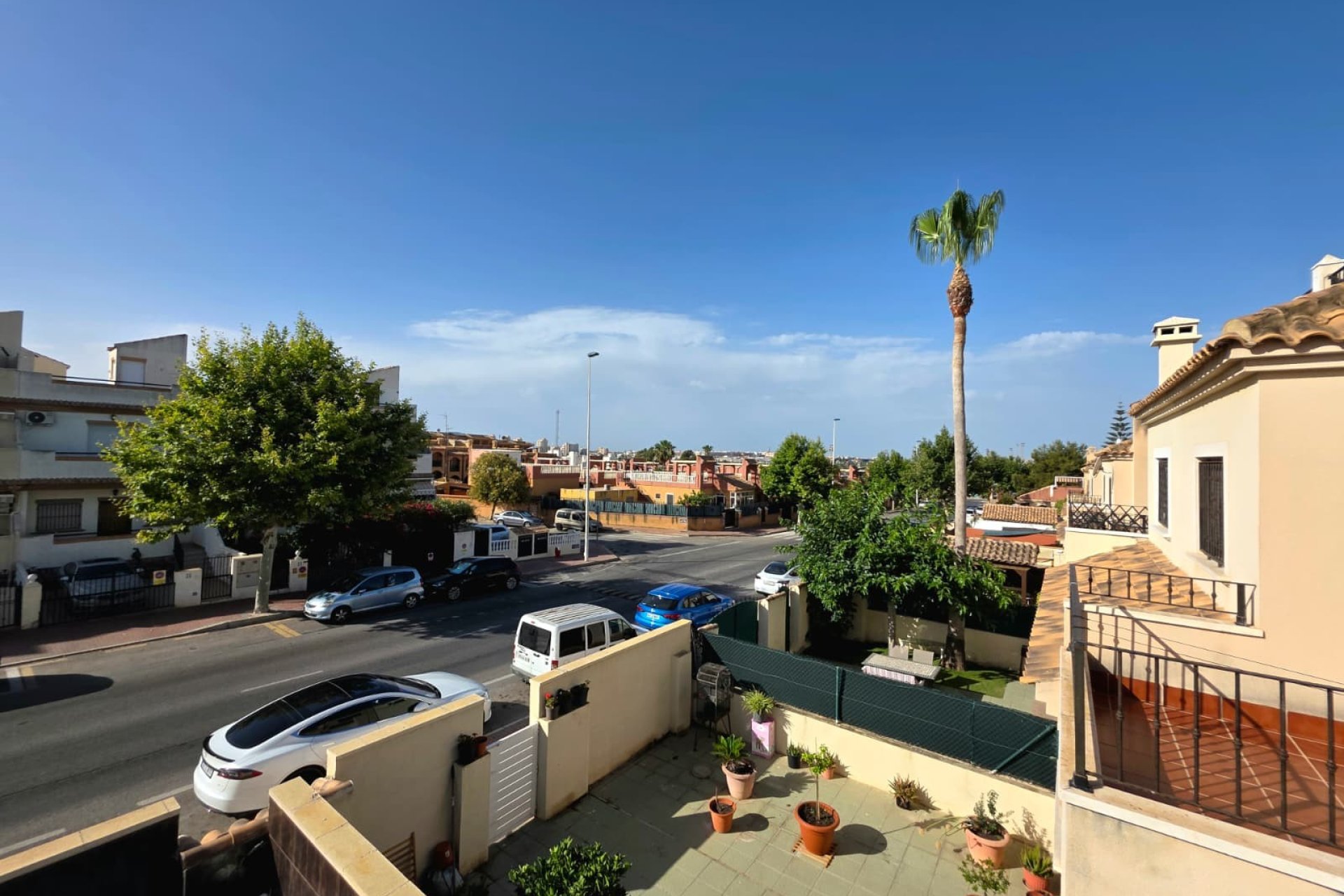 Resale - Villa -
Torrevieja - Sector 25