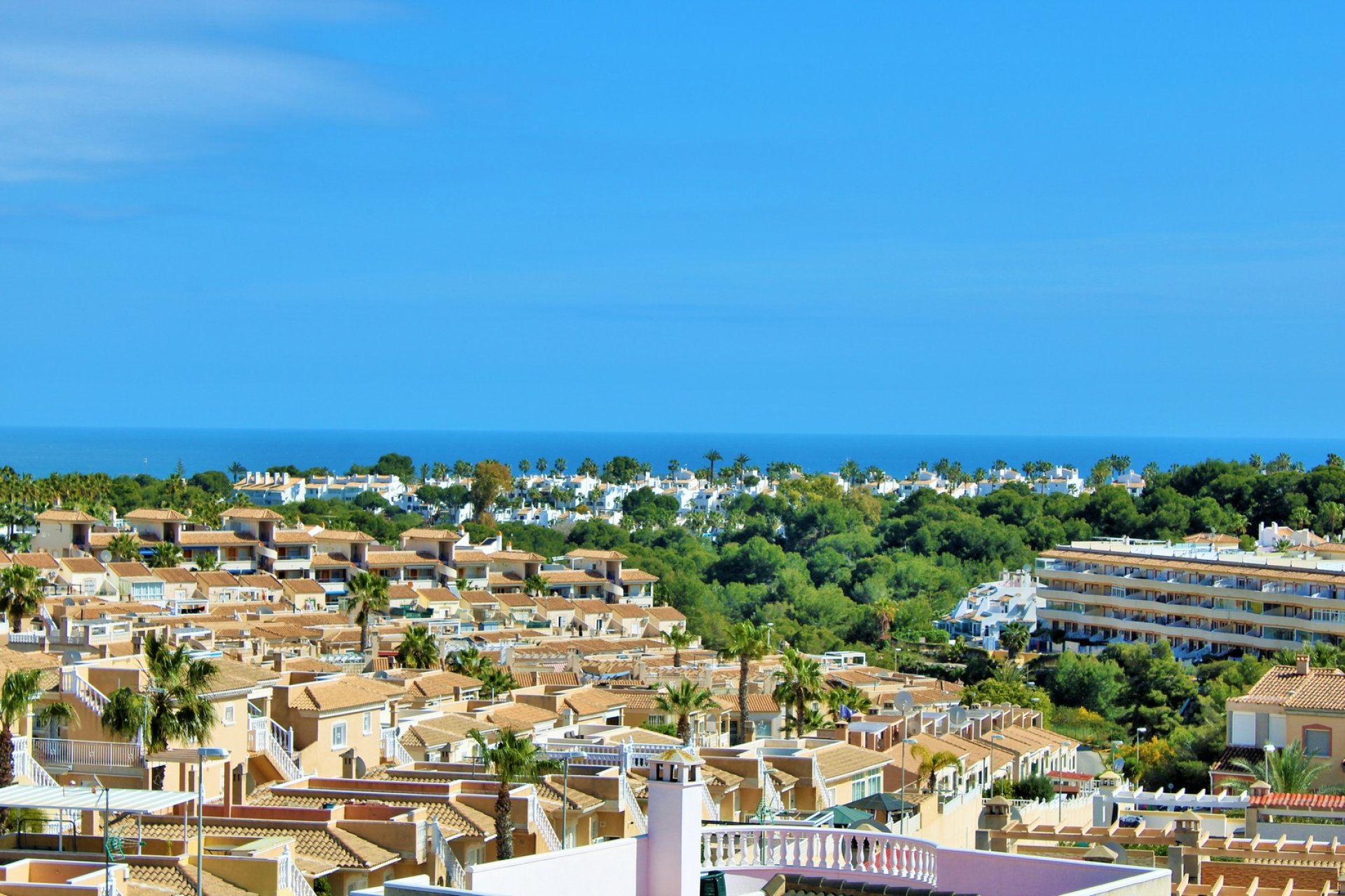 Resale - Villa -
Villamartín