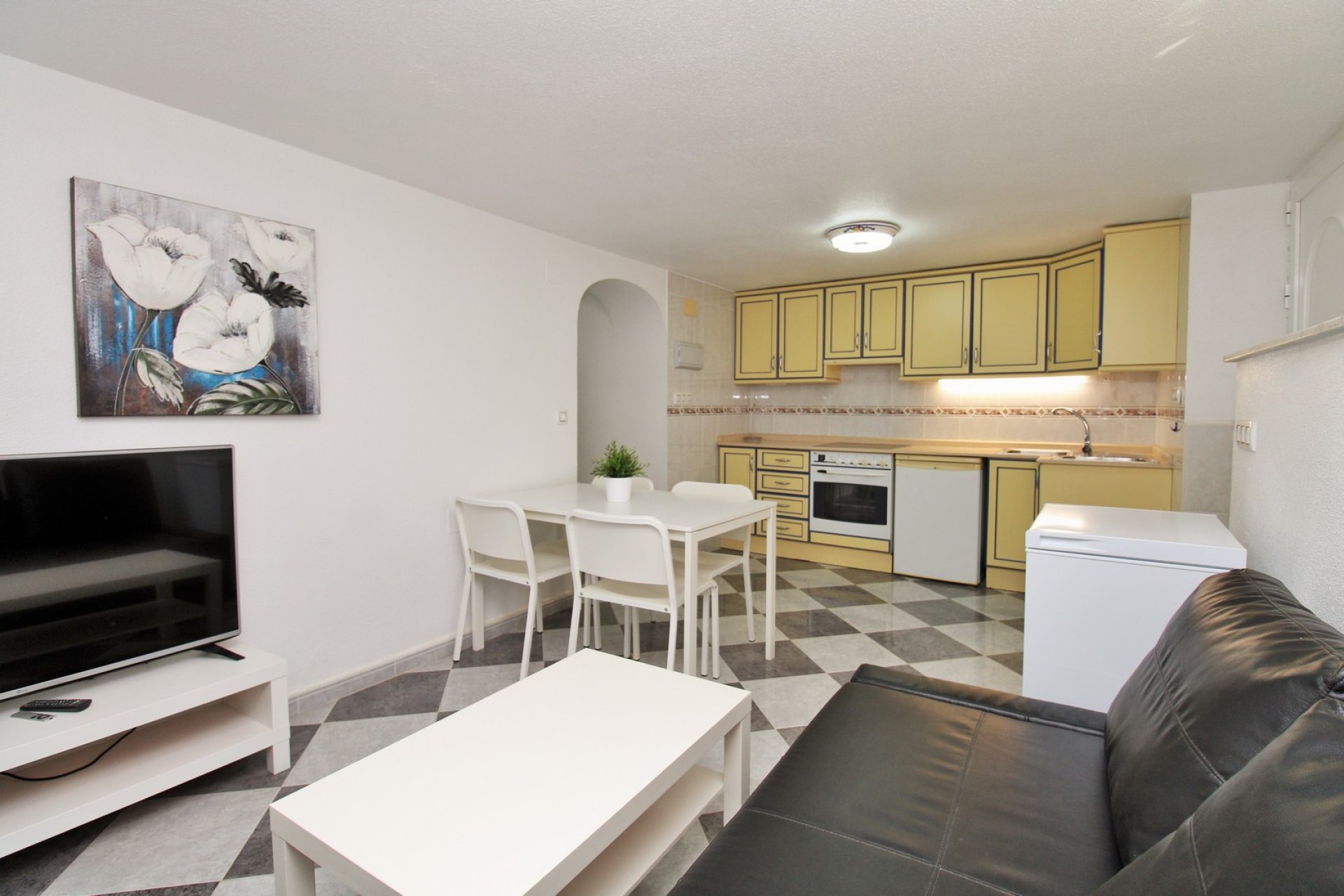 Resale - Villa -
Villamartín