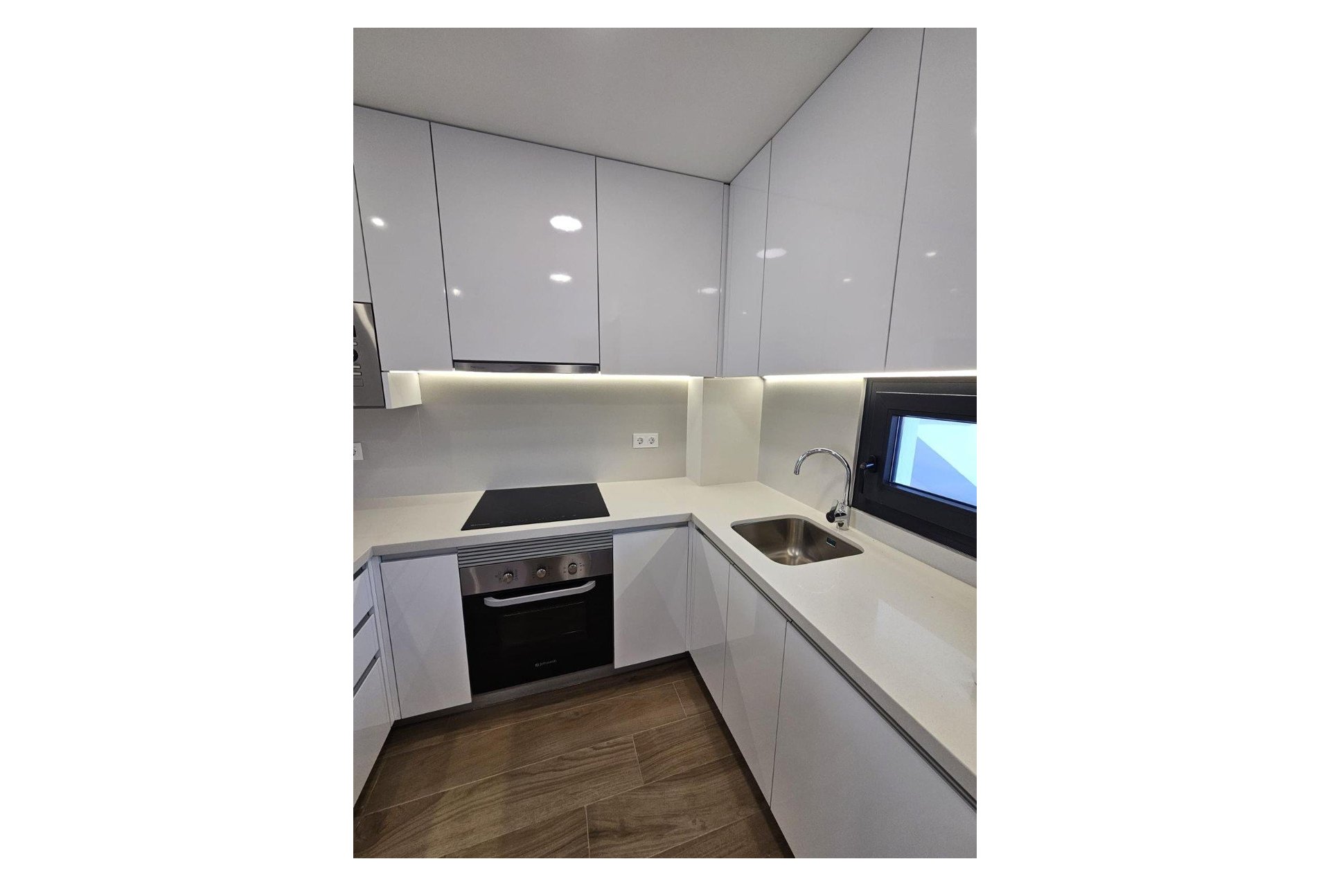 Reventa - Adosado -
Torrevieja - Los Balcones