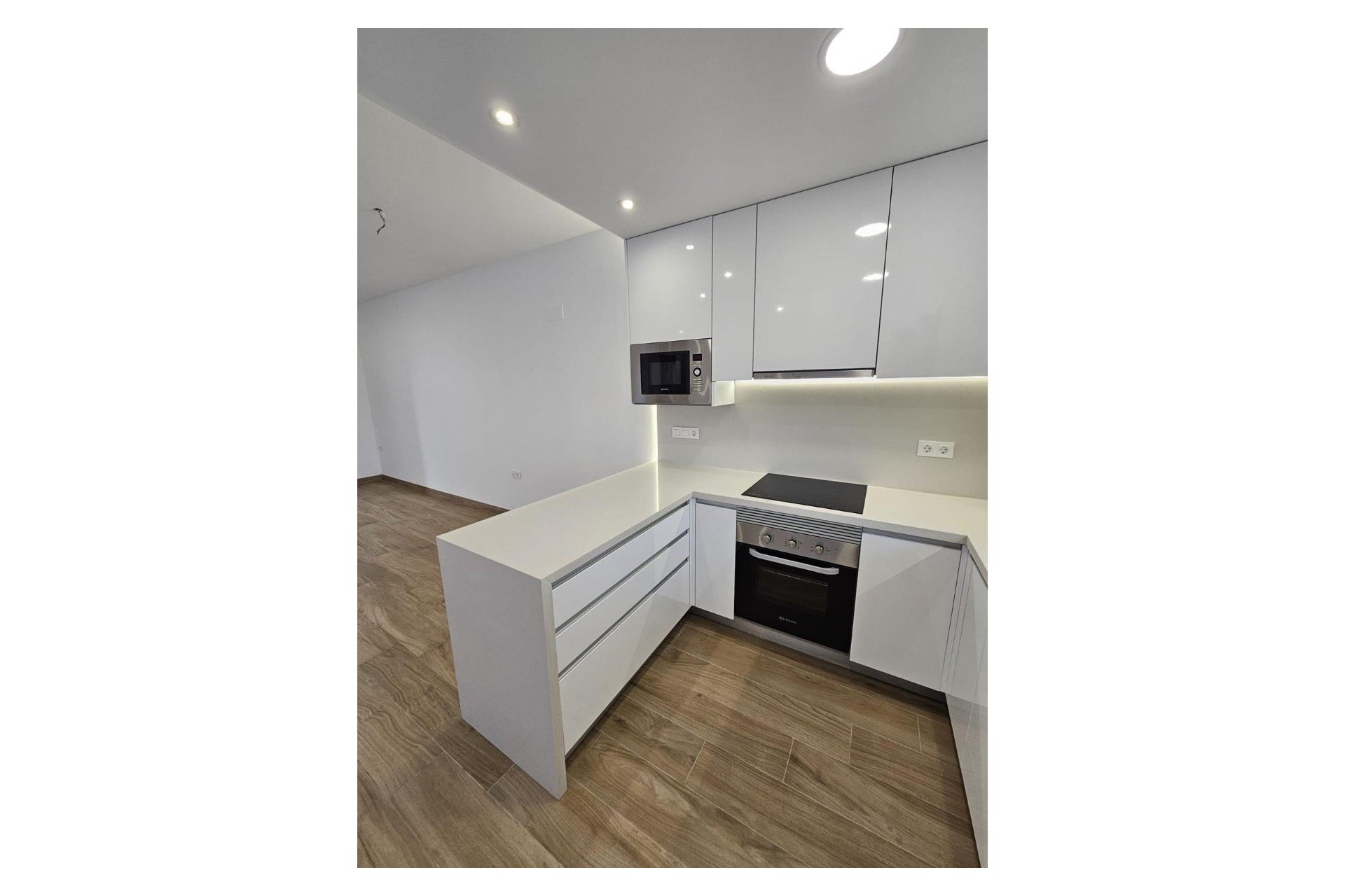 Reventa - Adosado -
Torrevieja - Los Balcones