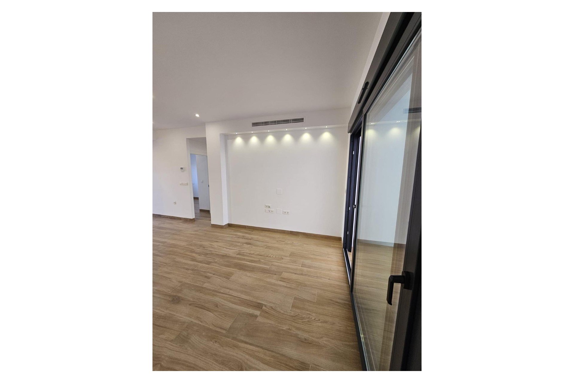 Reventa - Adosado -
Torrevieja - Los Balcones
