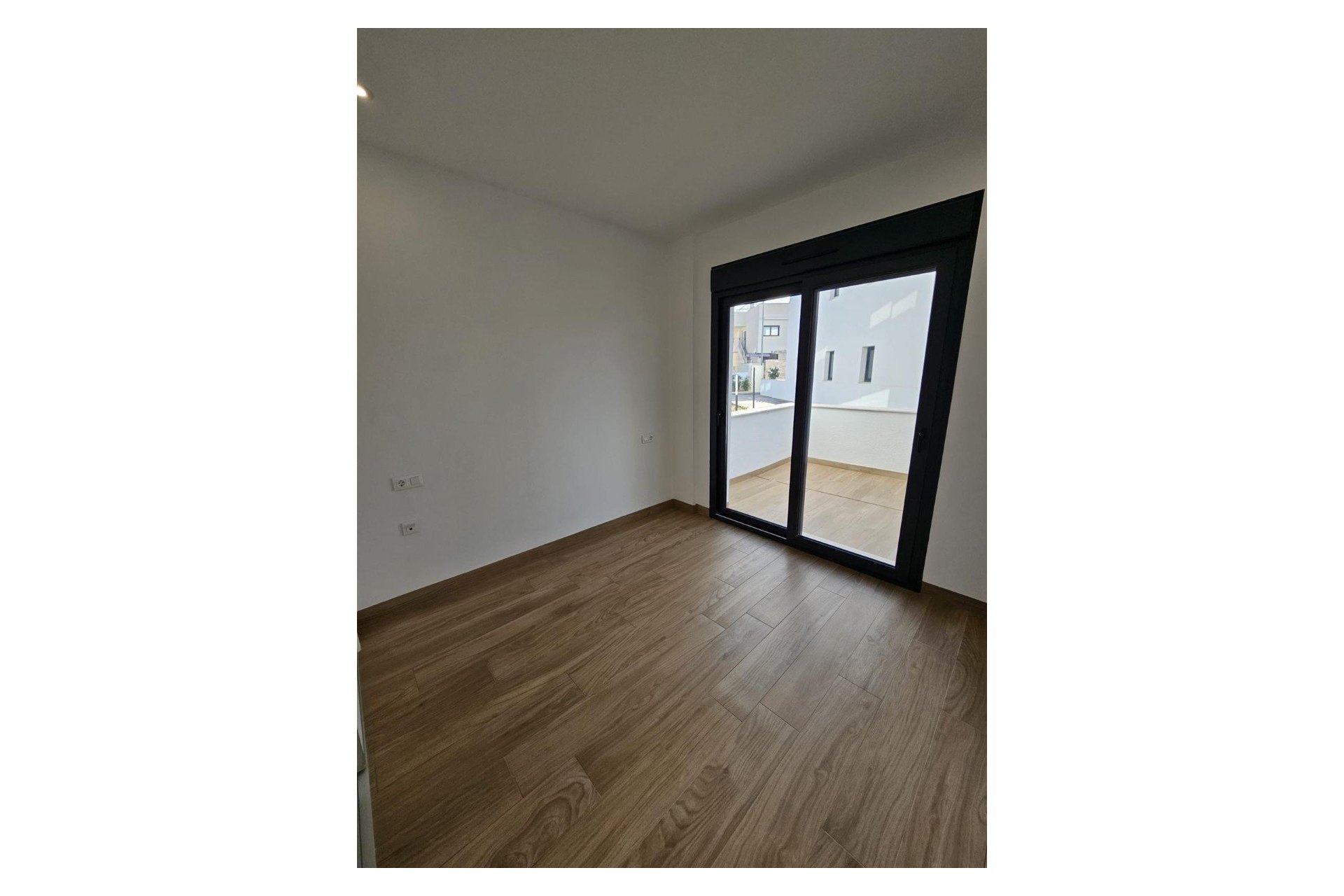 Reventa - Adosado -
Torrevieja - Los Balcones