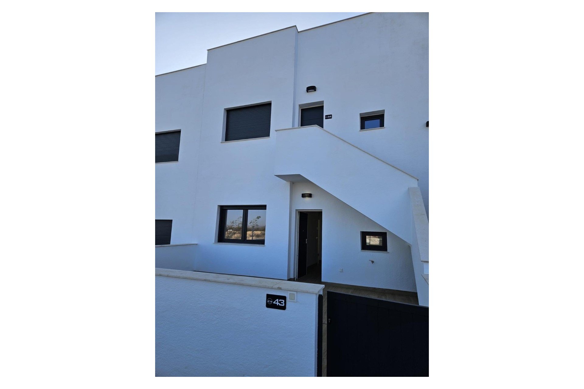 Reventa - Adosado -
Torrevieja - Los Balcones