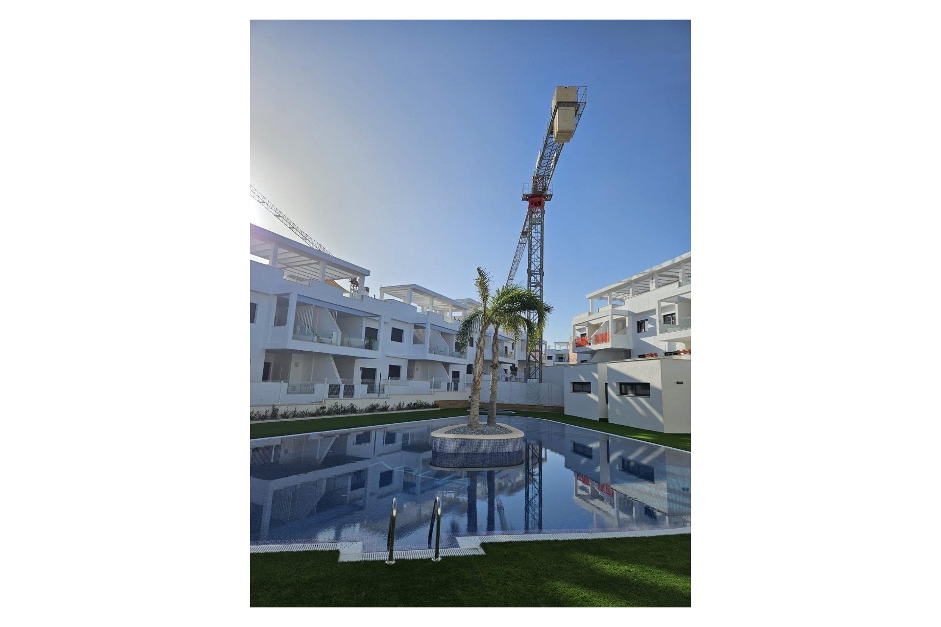 Reventa - Adosado -
Torrevieja - Los Balcones