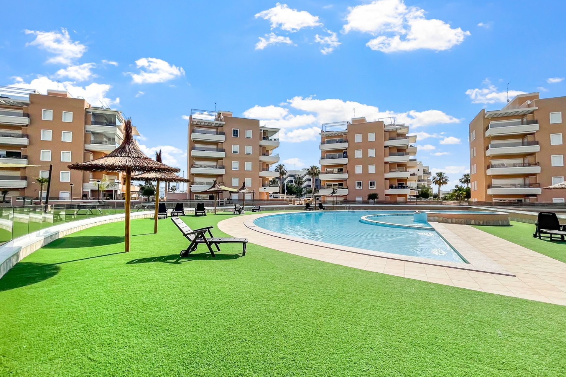 Reventa - apartment -
Guardamar del Segura - El Raso