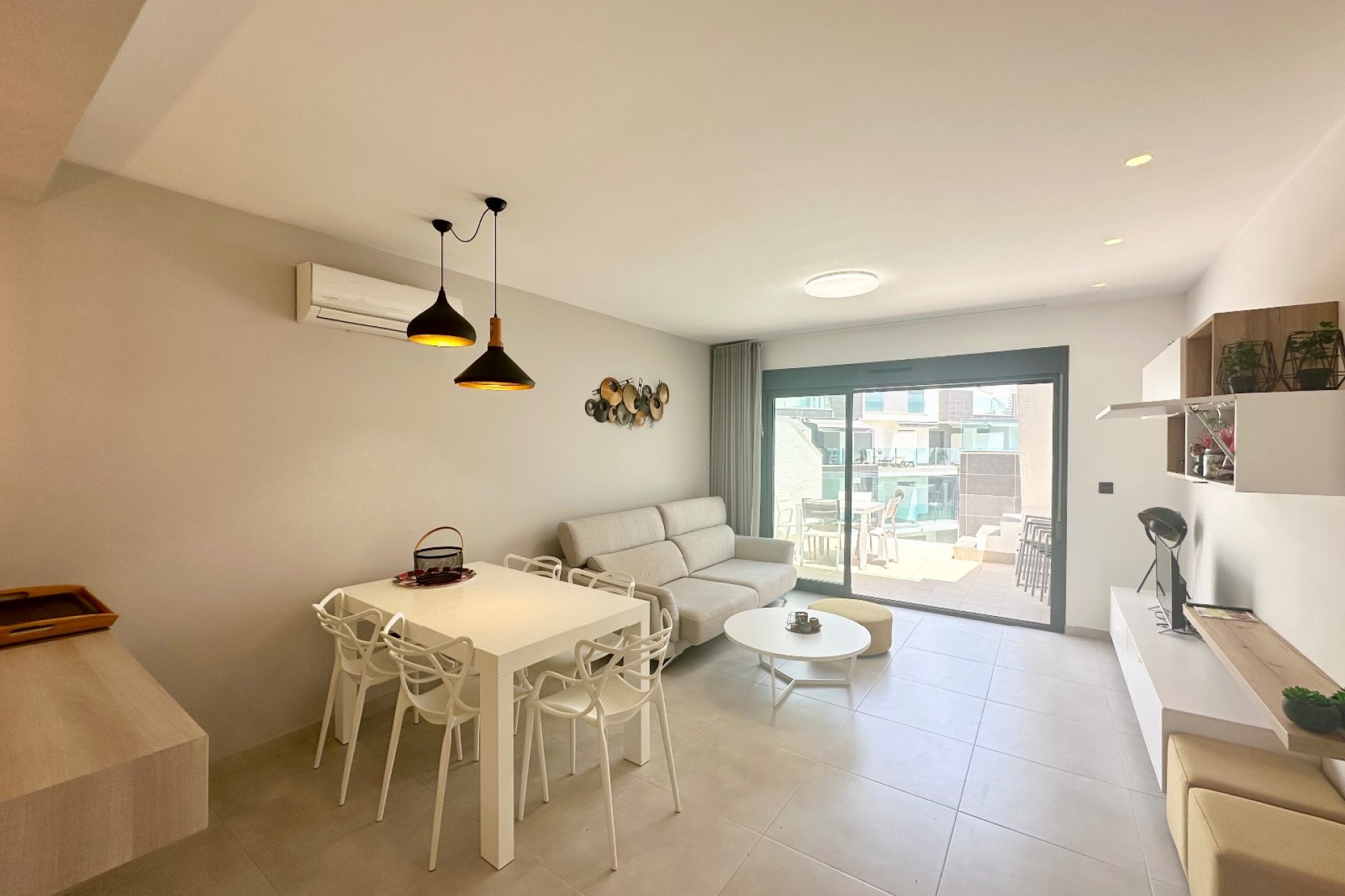 Reventa - apartment -
Guardamar del Segura - El Raso