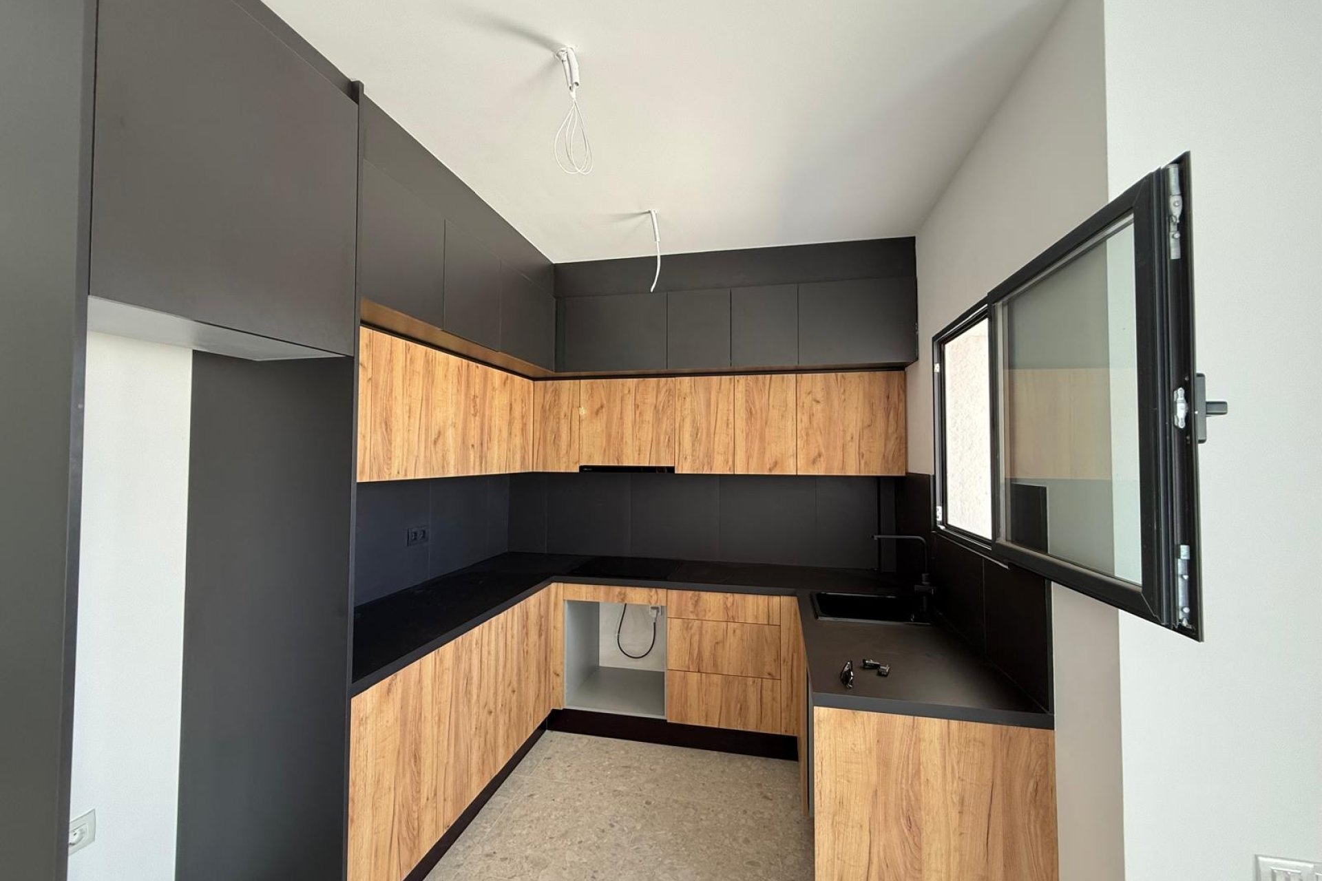 Reventa - apartment -
San Miguel de Salinas