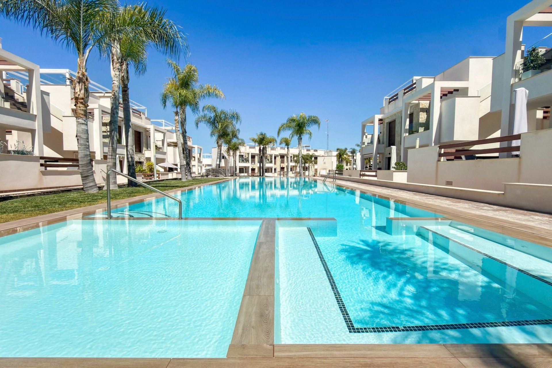 Reventa - apartment -
Torrevieja - Los Balcones