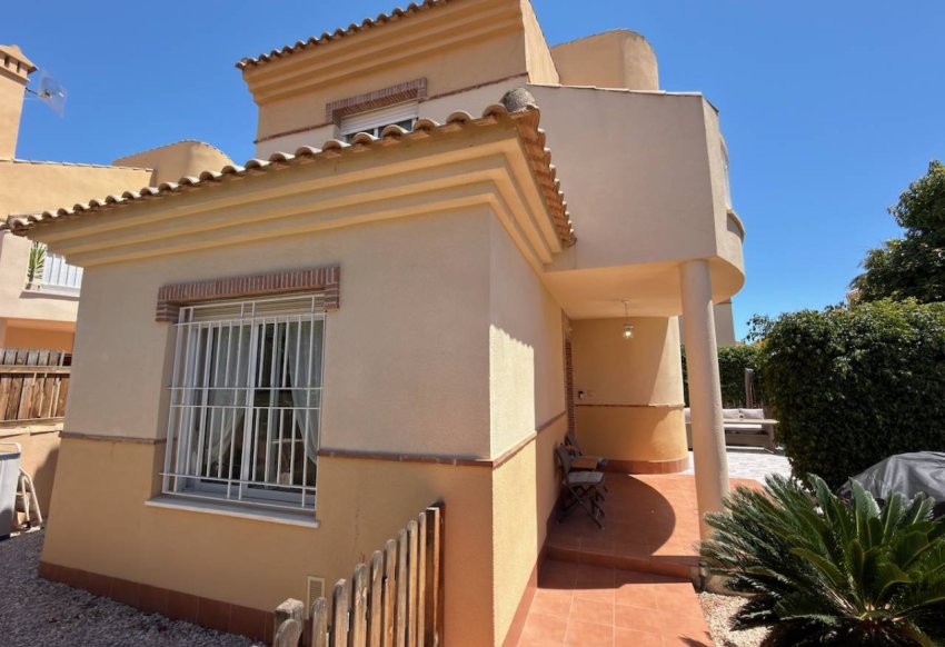 Reventa - Villa -
Ciudad Quesada - Doña Pepa