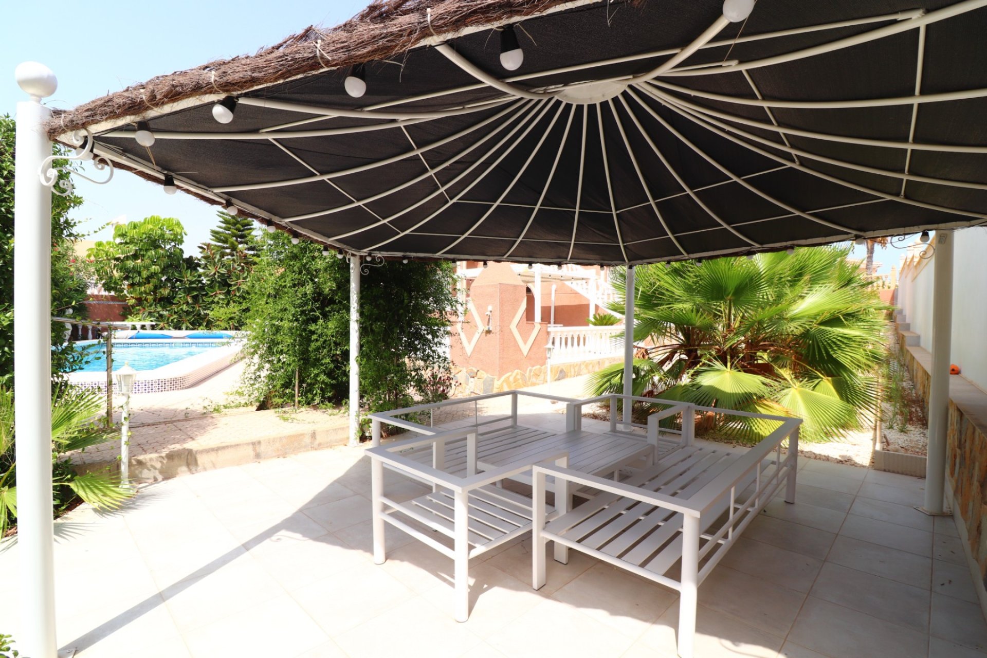 Reventa - Villa -
Ciudad Quesada - La Fiesta
