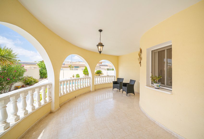 Reventa - Villa -
Ciudad Quesada