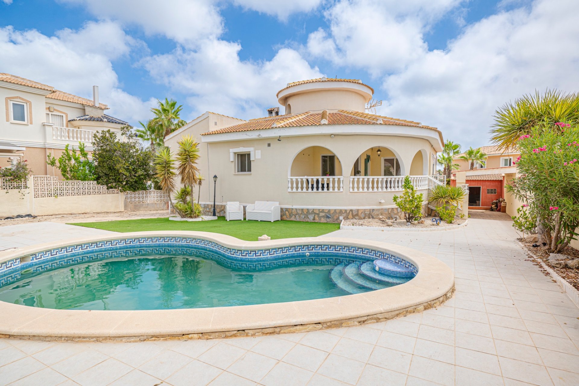 Reventa - Villa -
Ciudad Quesada