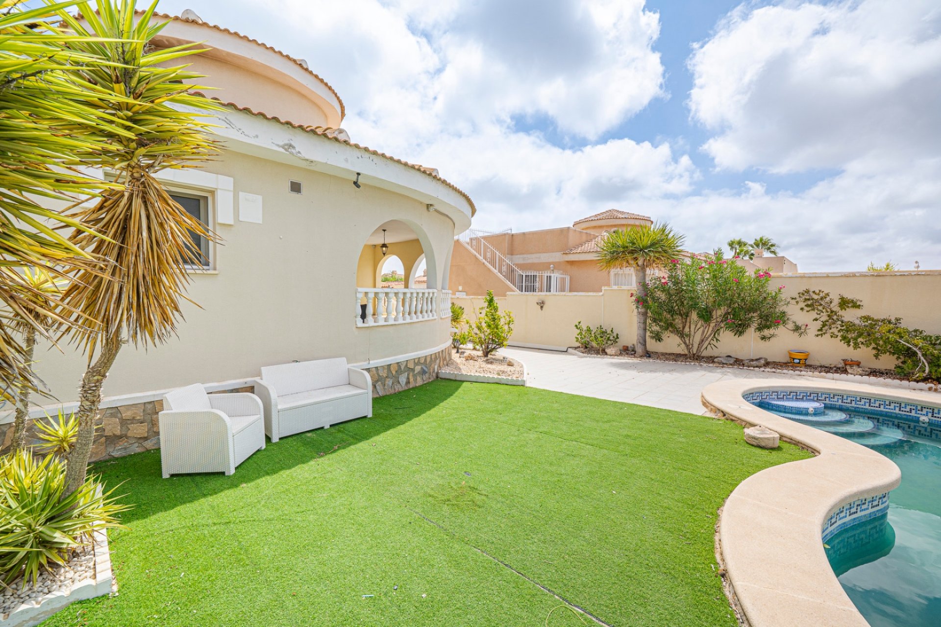 Reventa - Villa -
Ciudad Quesada