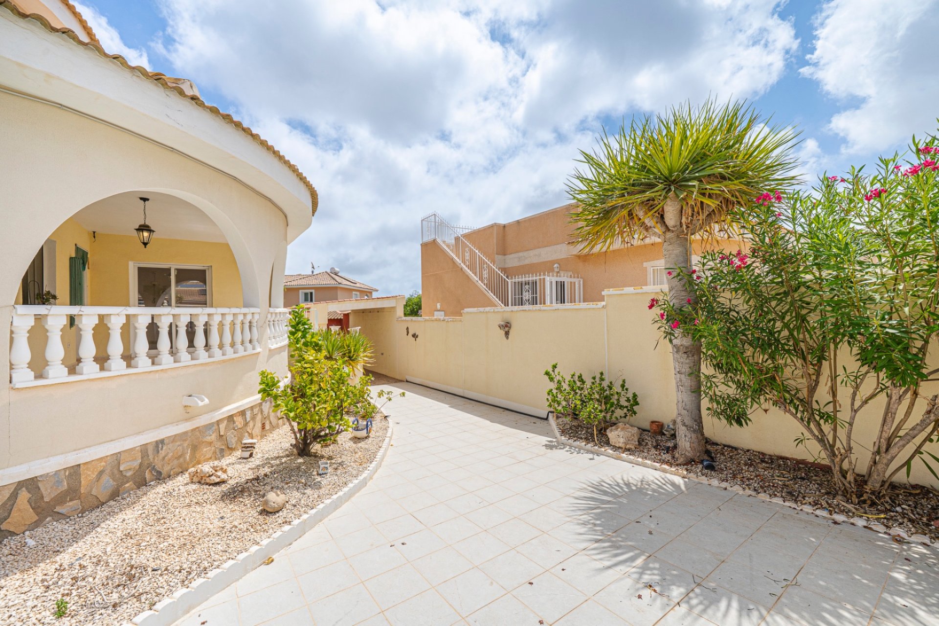Reventa - Villa -
Ciudad Quesada