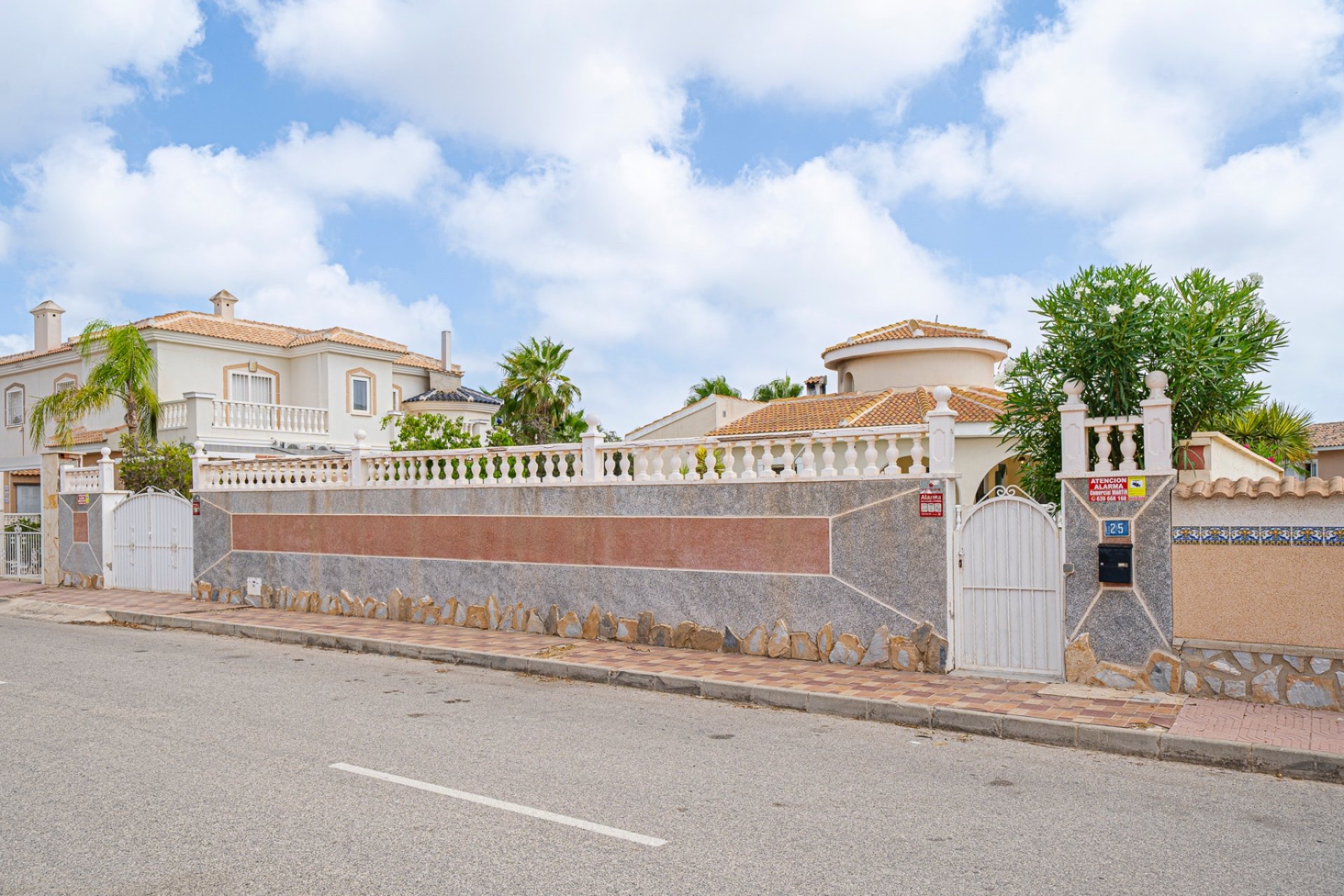 Reventa - Villa -
Ciudad Quesada