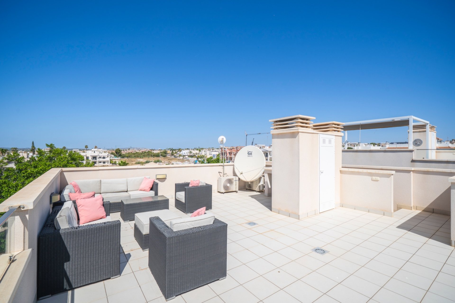 Reventa - Villa -
Ciudad Quesada
