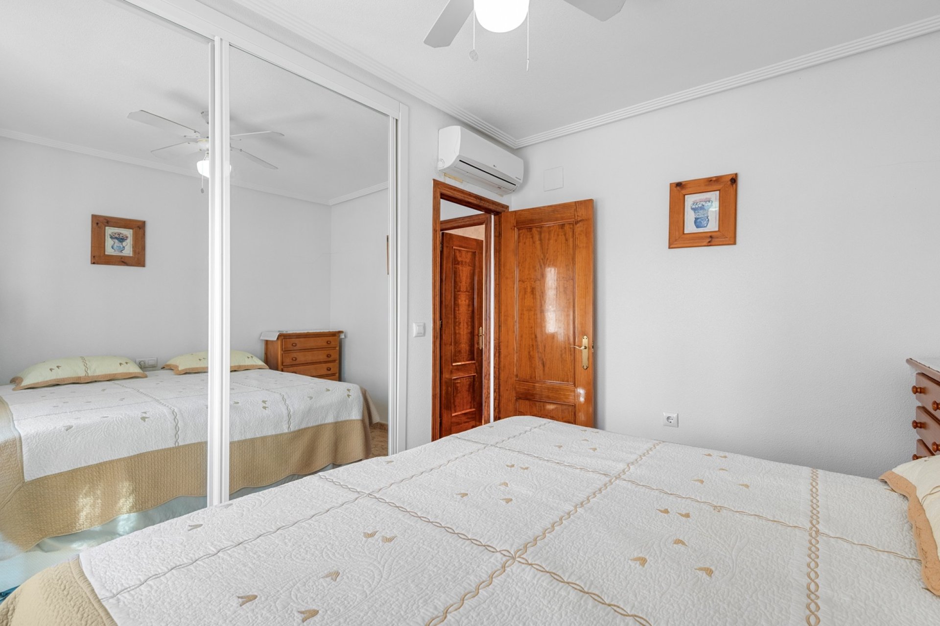 Reventa - Villa -
Guardamar del Segura