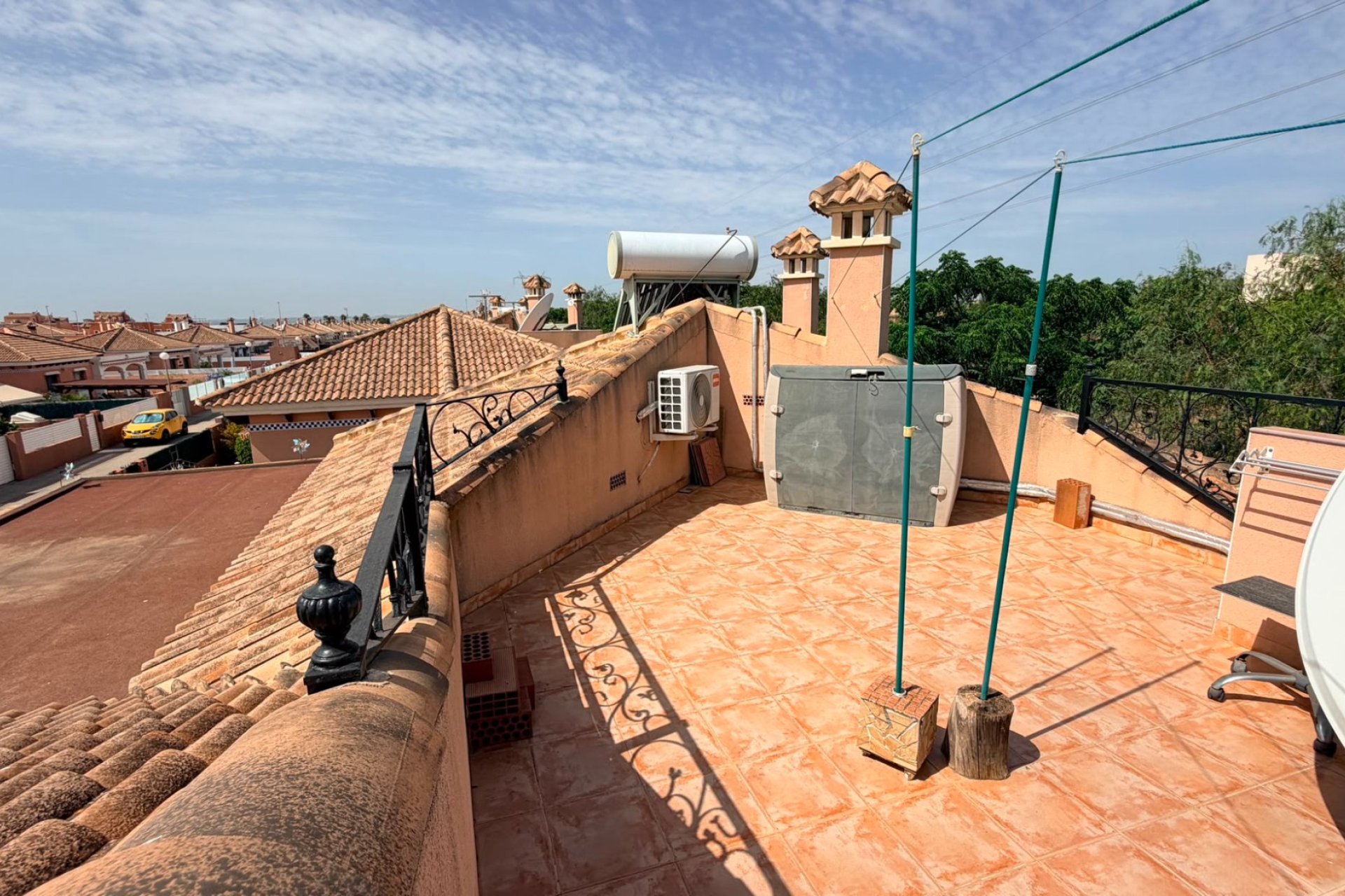 Reventa - Villa -
Los Montesinos - La Herrada