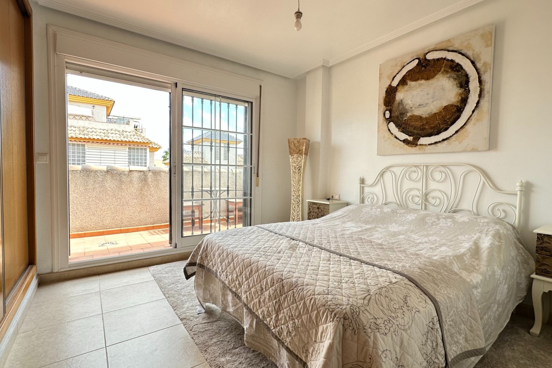Reventa - Villa -
Los Montesinos - La Herrada
