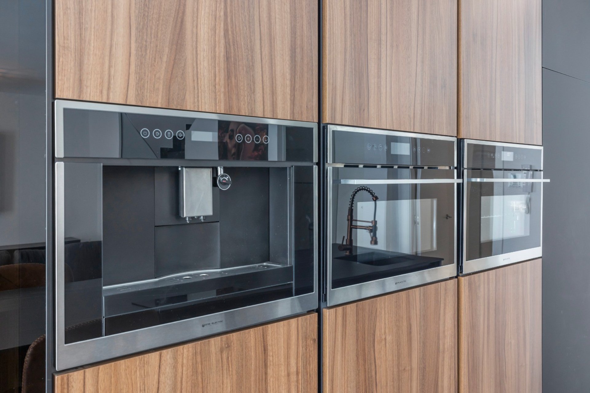 Reventa - Villa -
Los Montesinos - La Herrada