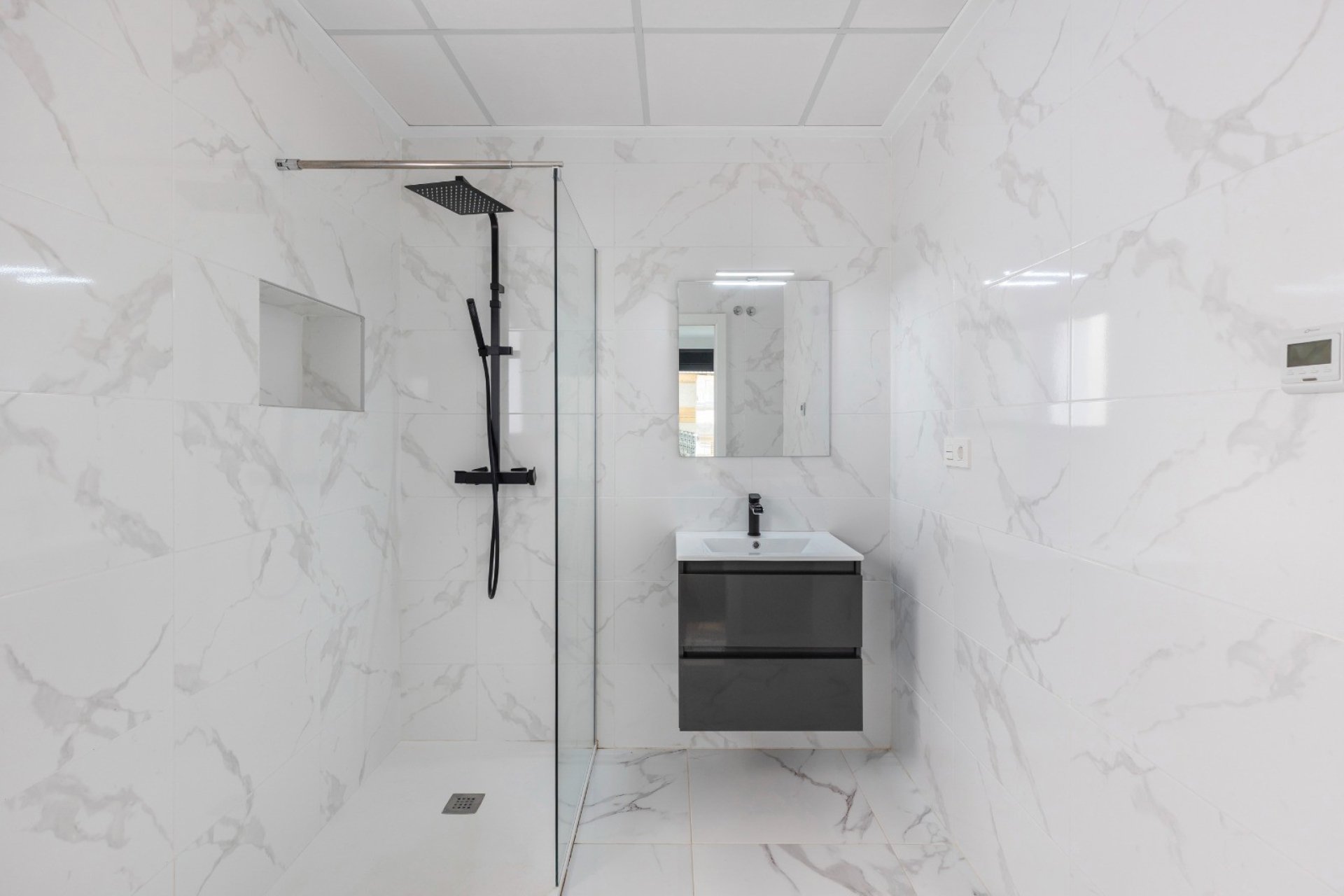 Reventa - Villa -
Los Montesinos - La Herrada