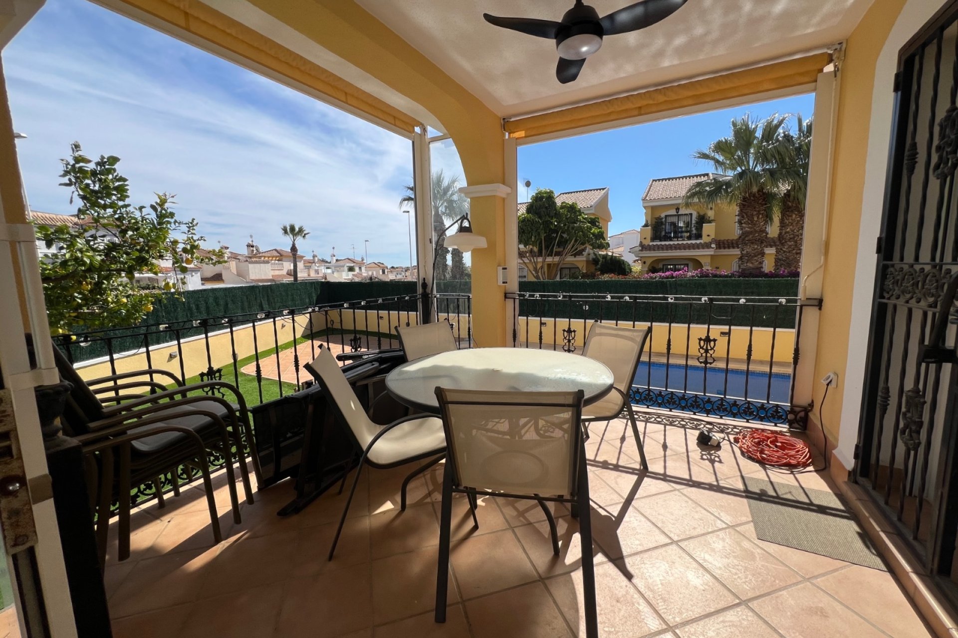 Reventa - Villa -
Orihuela Costa - Los Dolses