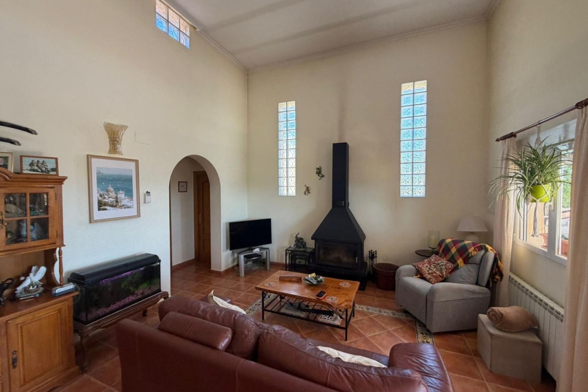 Reventa - Villa -
Sax