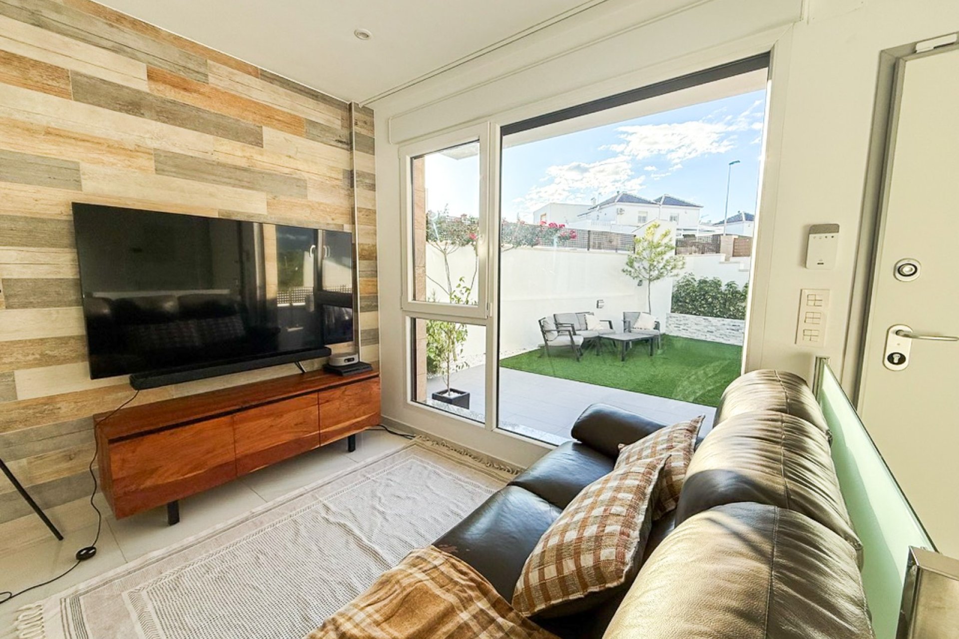 Reventa - Villa -
Torrevieja - Los Balcones