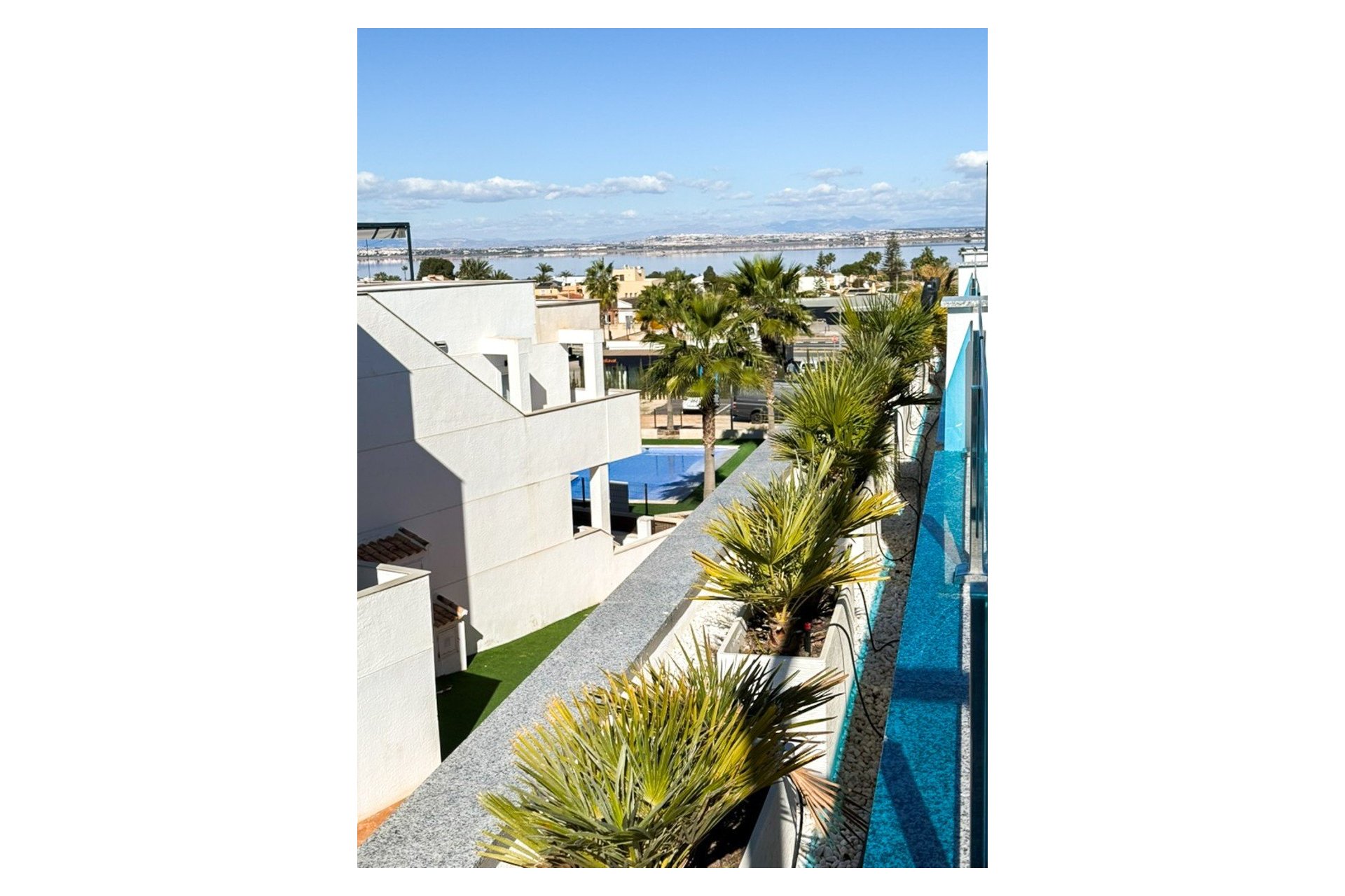 Reventa - Villa -
Torrevieja - Los Balcones