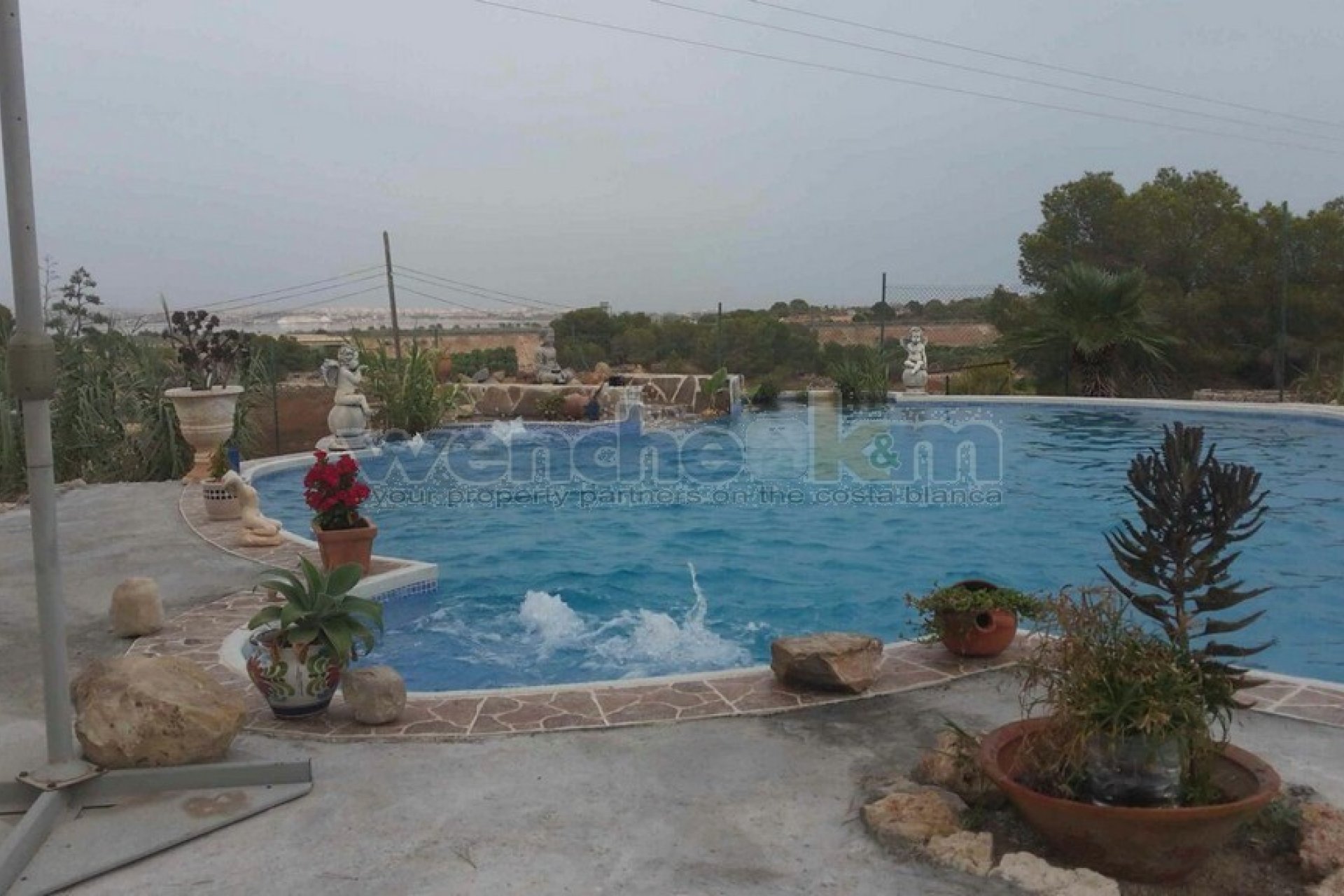 Reventa - Villa -
Torrevieja - Los Balcones
