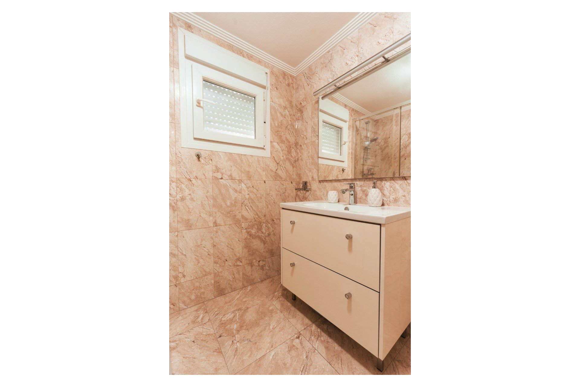 Reventa - Villa -
Torrevieja - Los Balcones