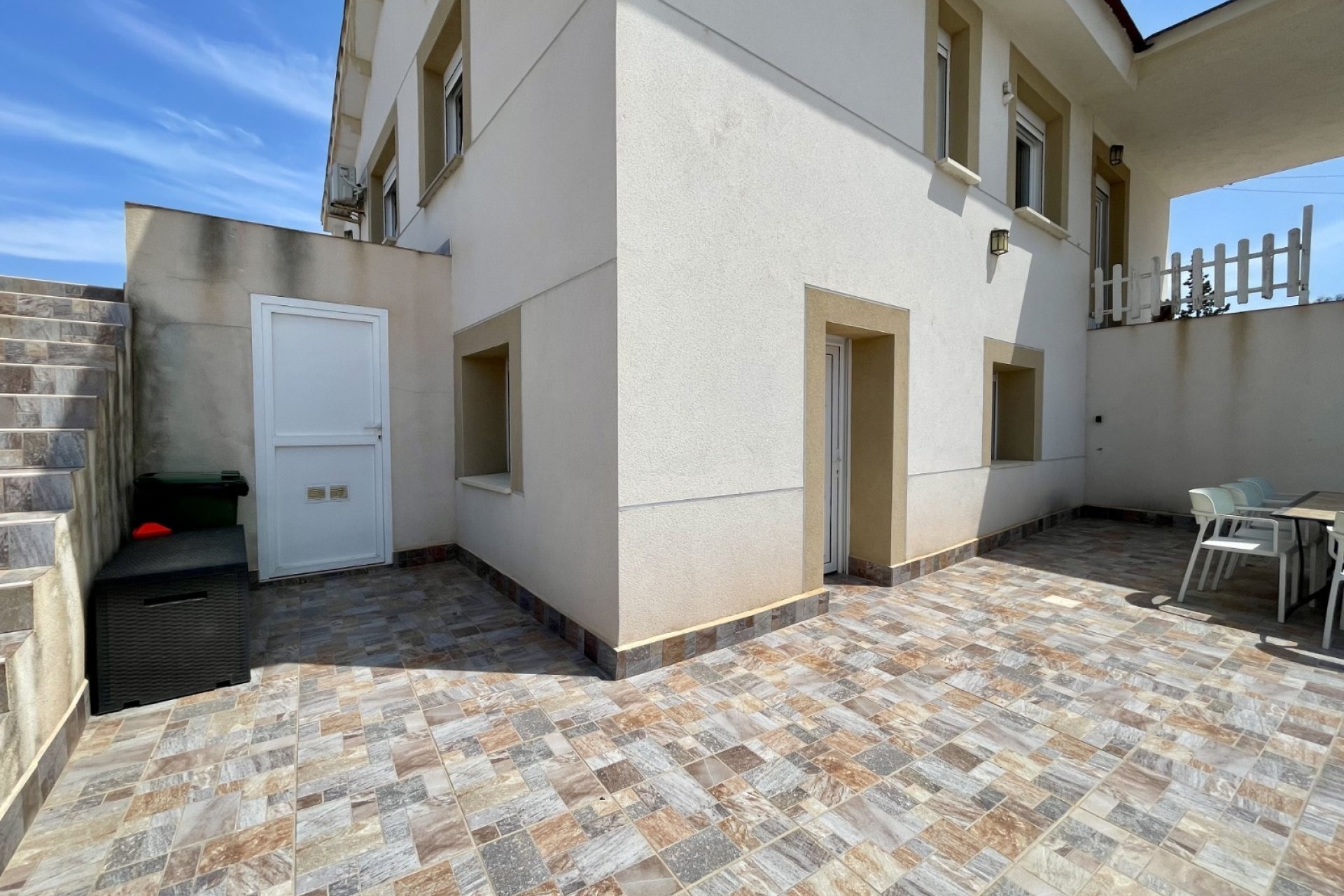 Reventa - Villa -
Torrevieja - Los Balcones