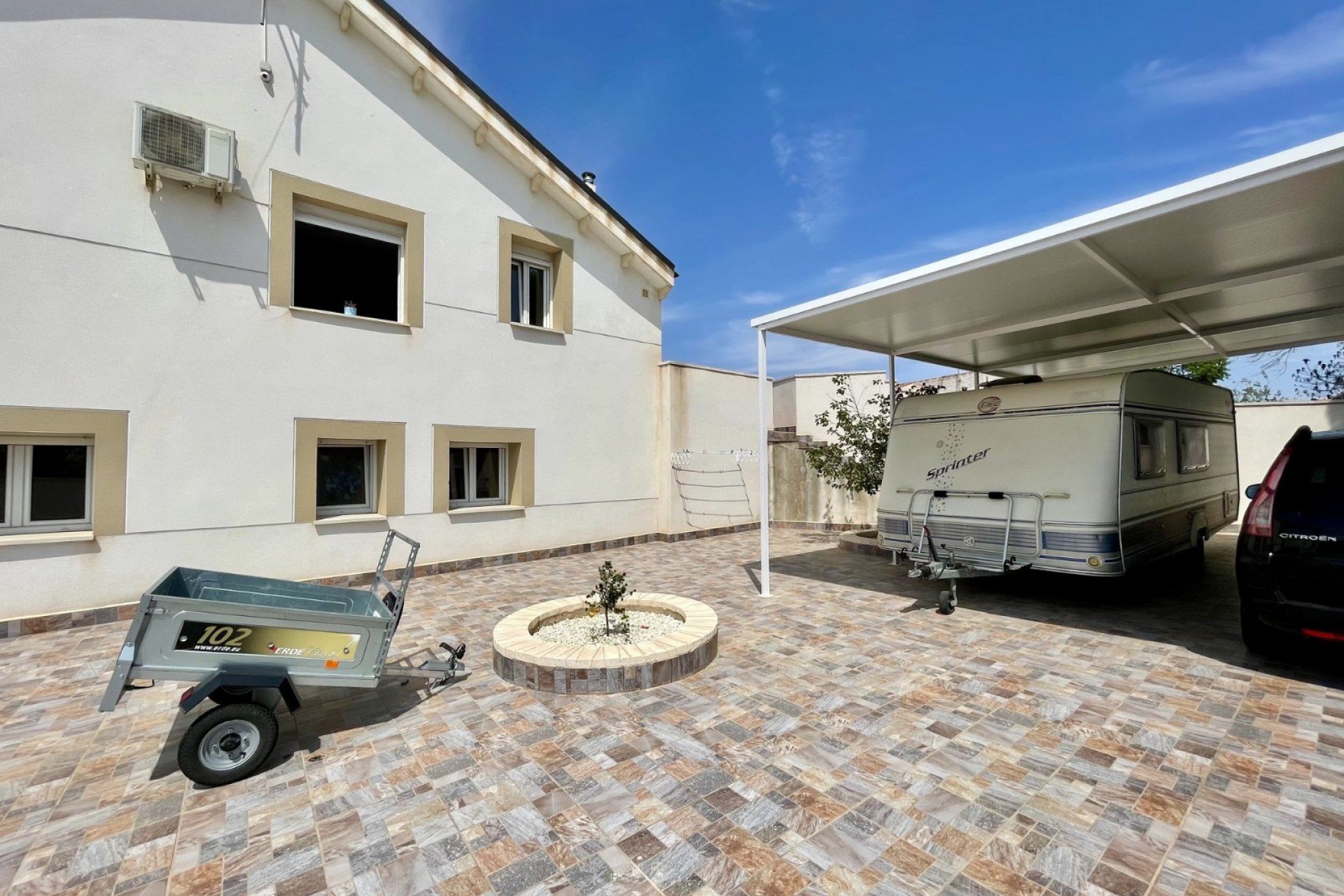 Reventa - Villa -
Torrevieja - Los Balcones