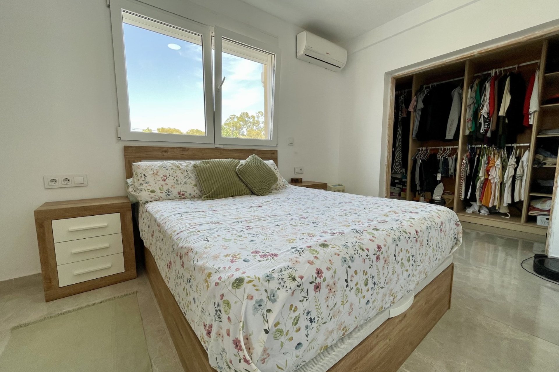 Reventa - Villa -
Torrevieja - Los Balcones