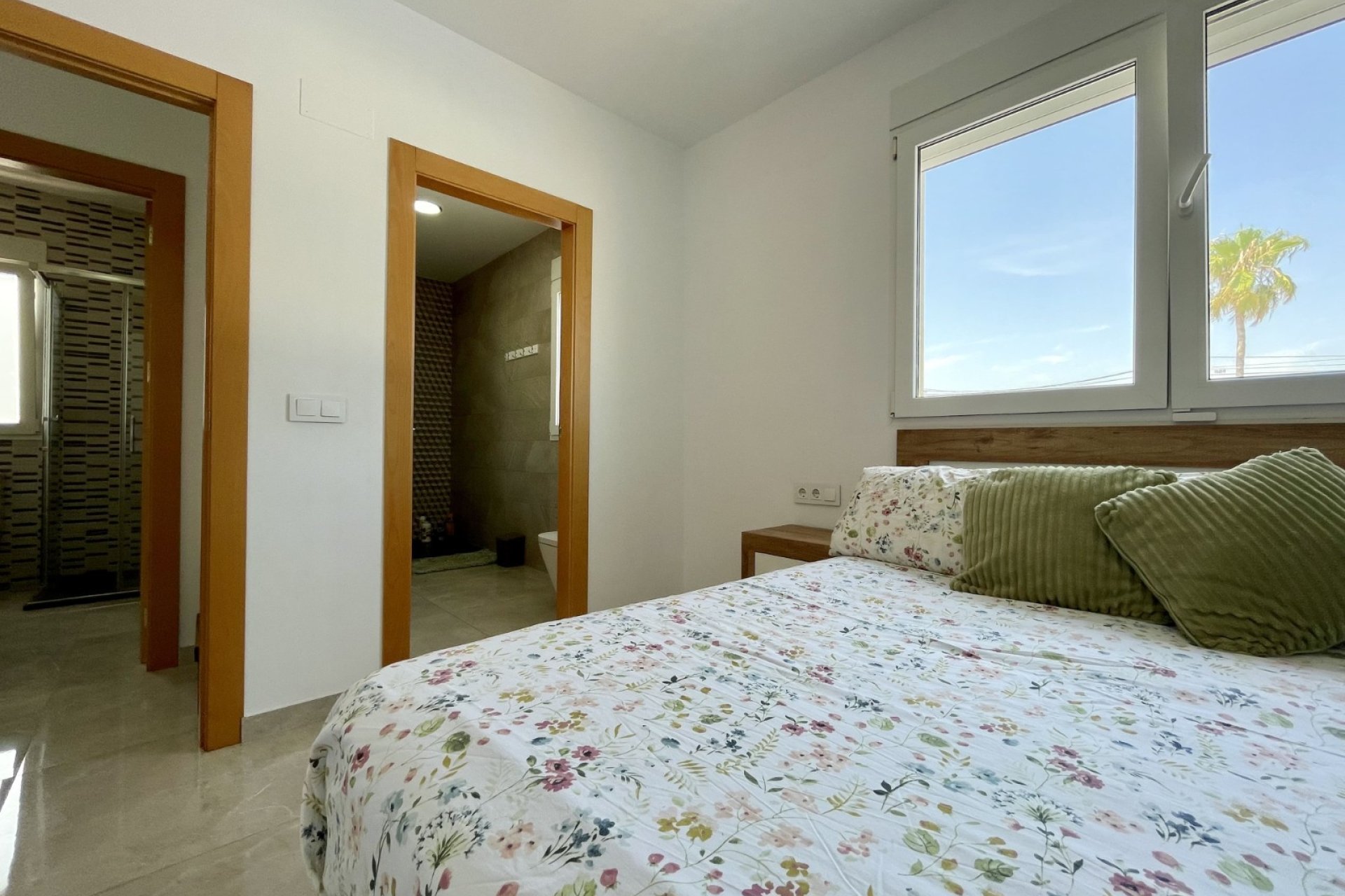 Reventa - Villa -
Torrevieja - Los Balcones