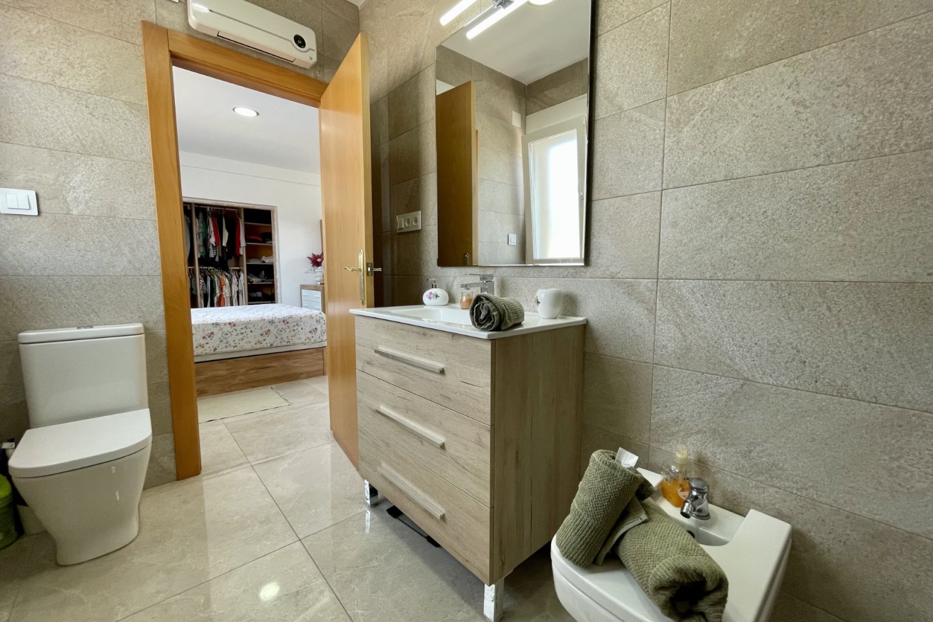 Reventa - Villa -
Torrevieja - Los Balcones