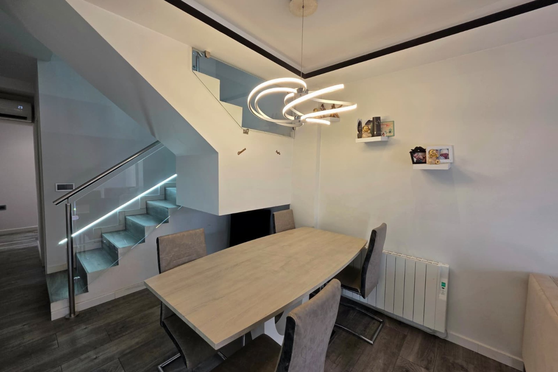 Reventa - Villa -
Torrevieja - Sector 25