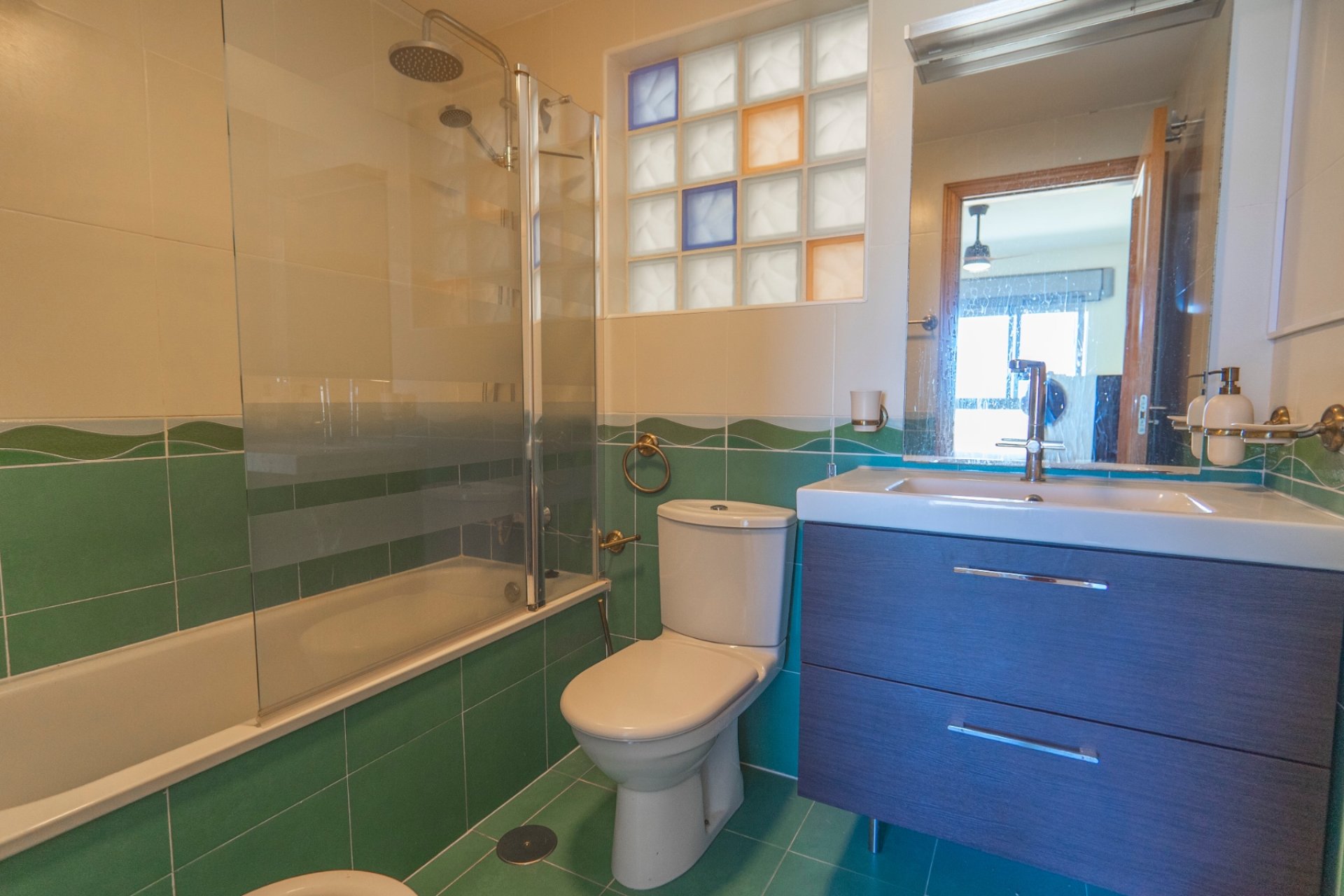 Revente - apartment -
Guardamar del Segura - Puerto Deportivo